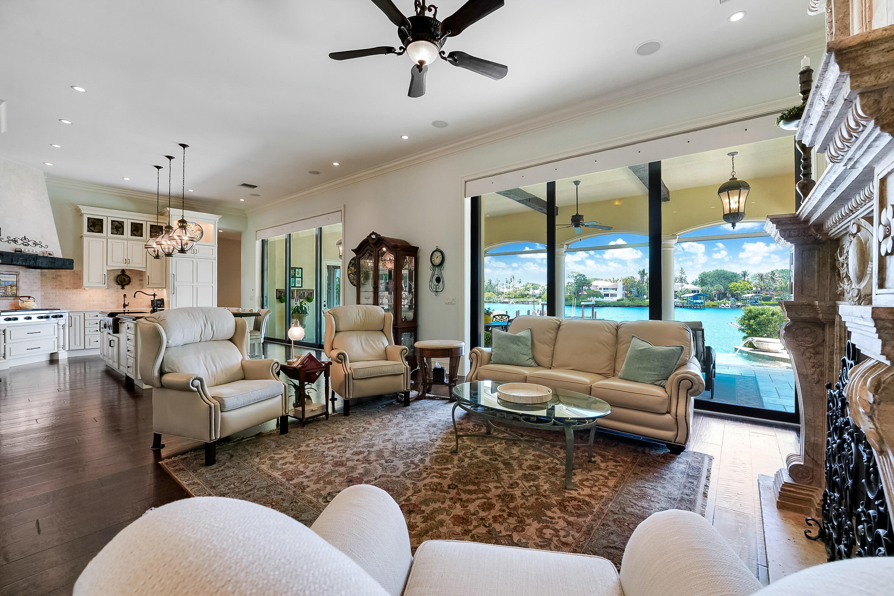 10433 Se Banyan Way Property Photo 45