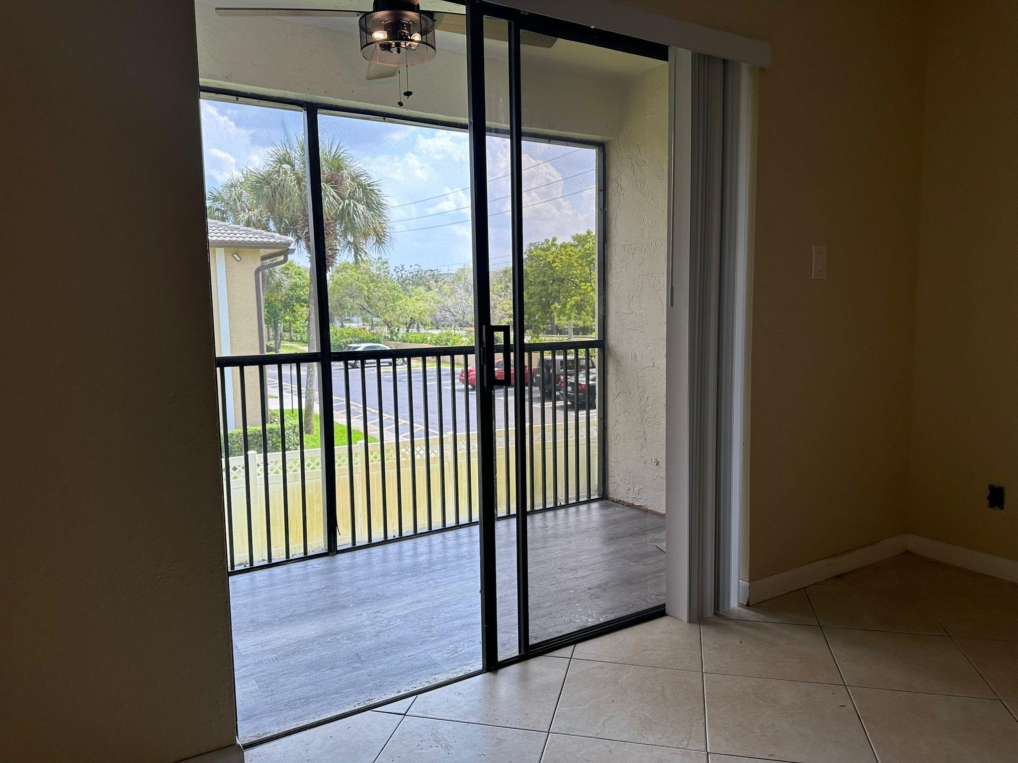 11676 Nw 45th Street Property Photo 23