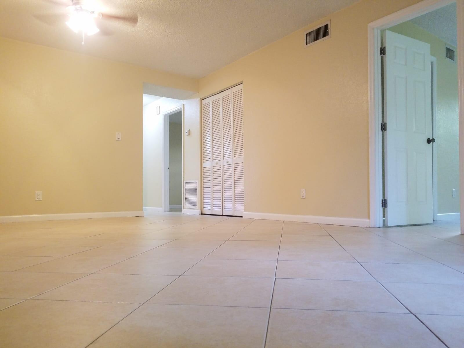 11676 Nw 45th Street Property Photo 24
