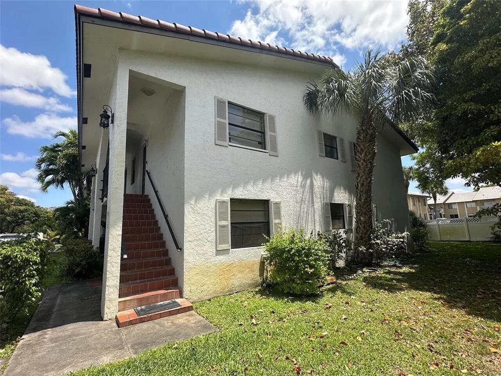 11676 Nw 45th Street Property Photo 30