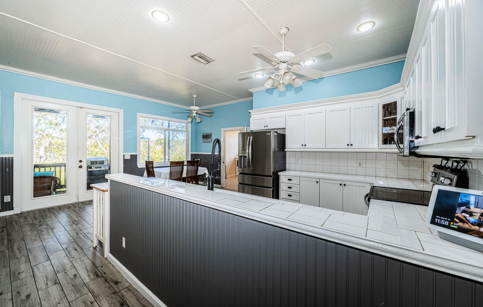 5127 Bay Boulevard Property Photo 9