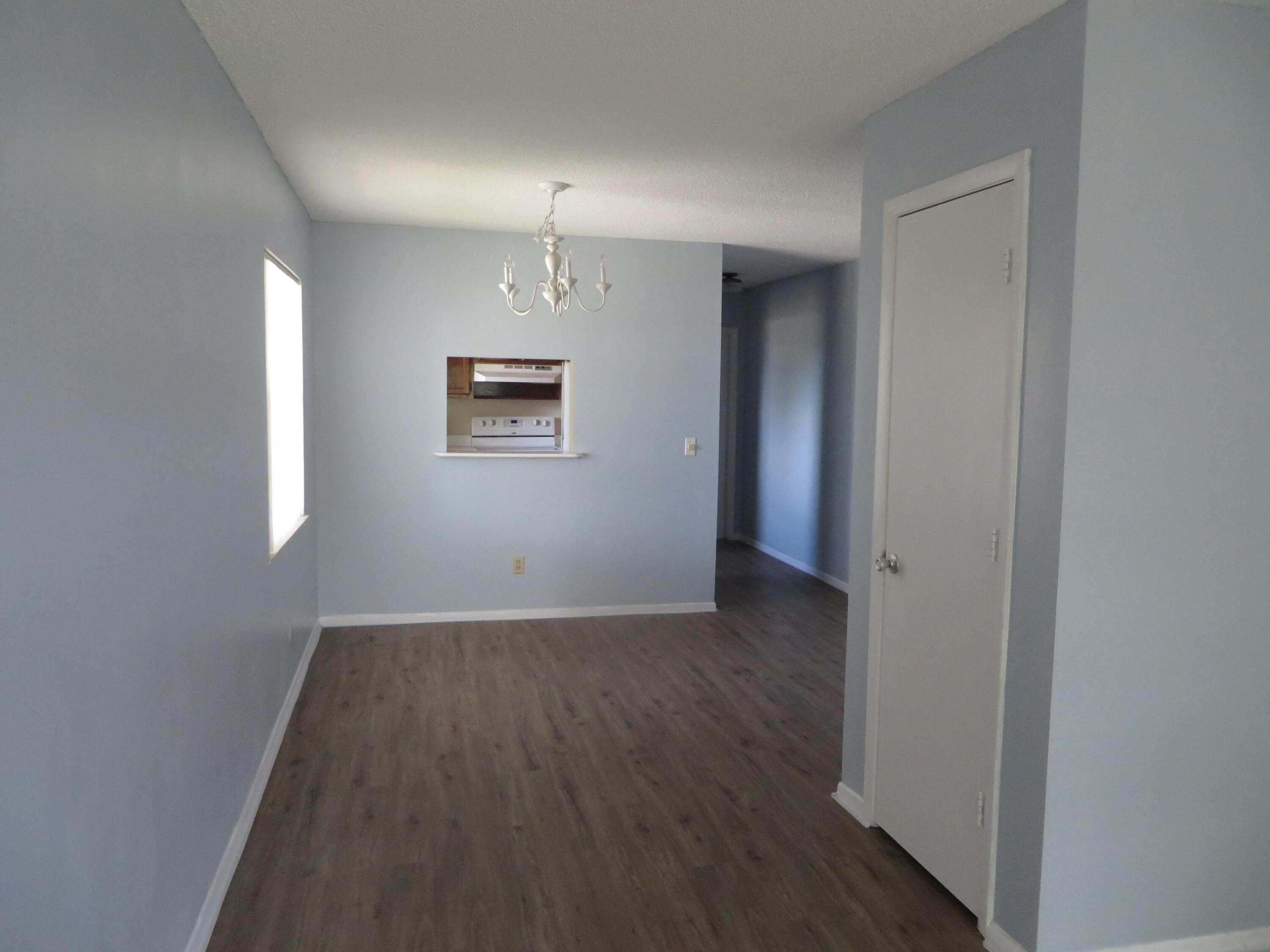 37 Vista Gardens Trail 201 Property Photo 7