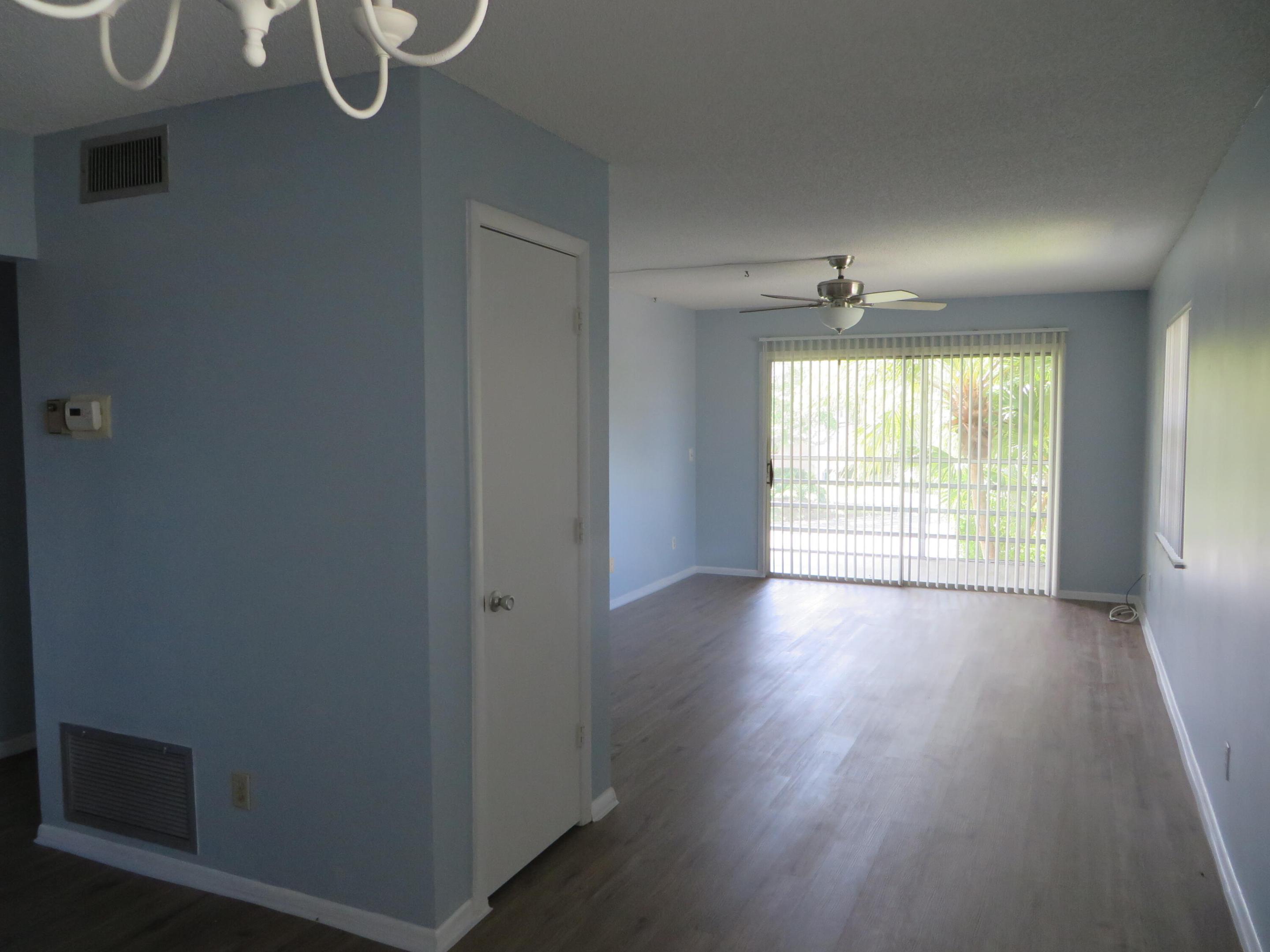 37 Vista Gardens Trail 201 Property Photo 8