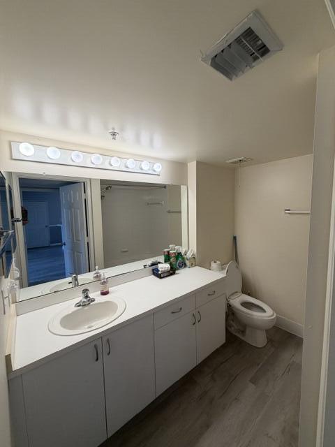 1590 S 42nd Circle S 308 Property Photo 14