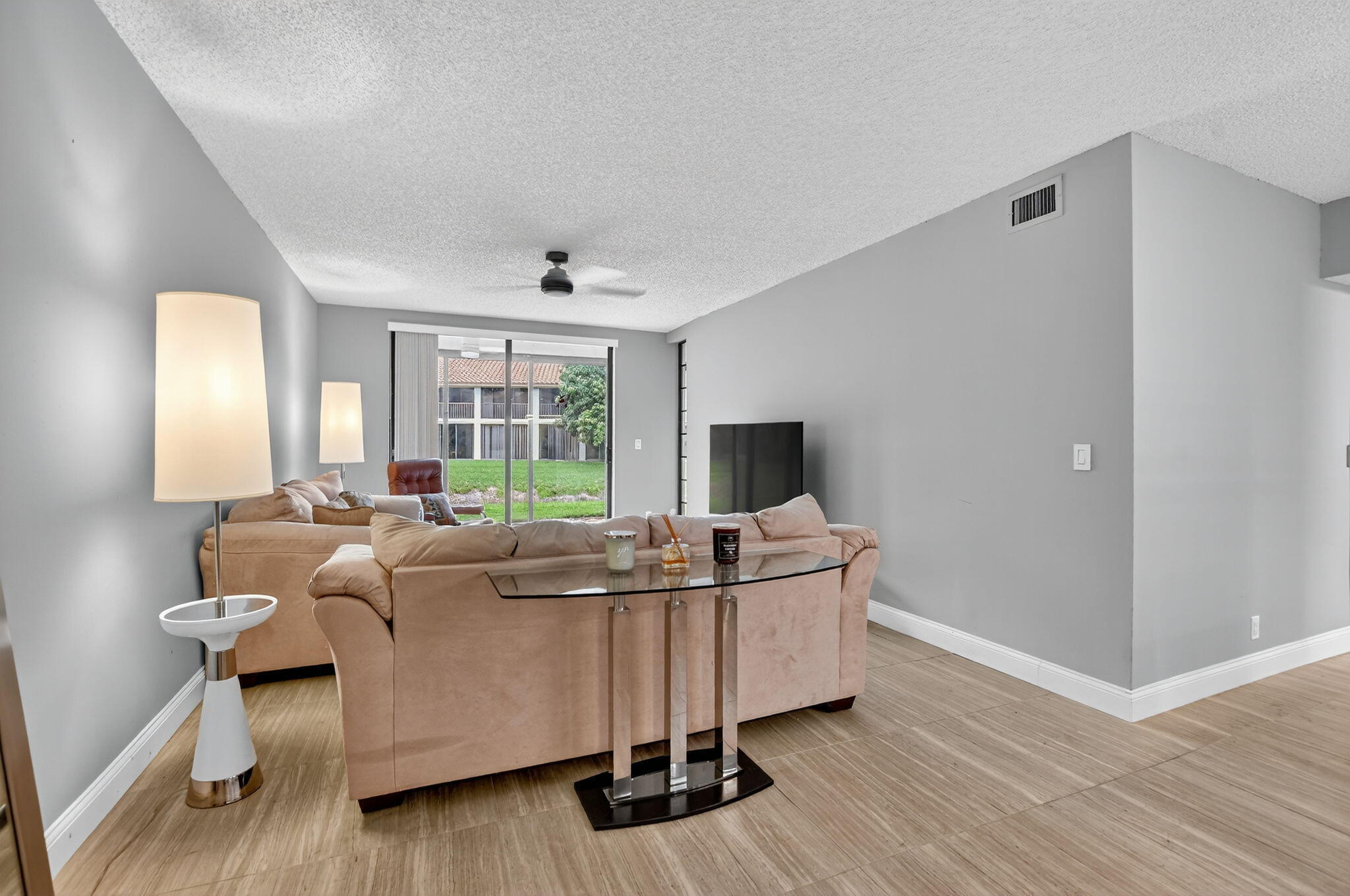 7773 La Mirada Drive Property Photo 7