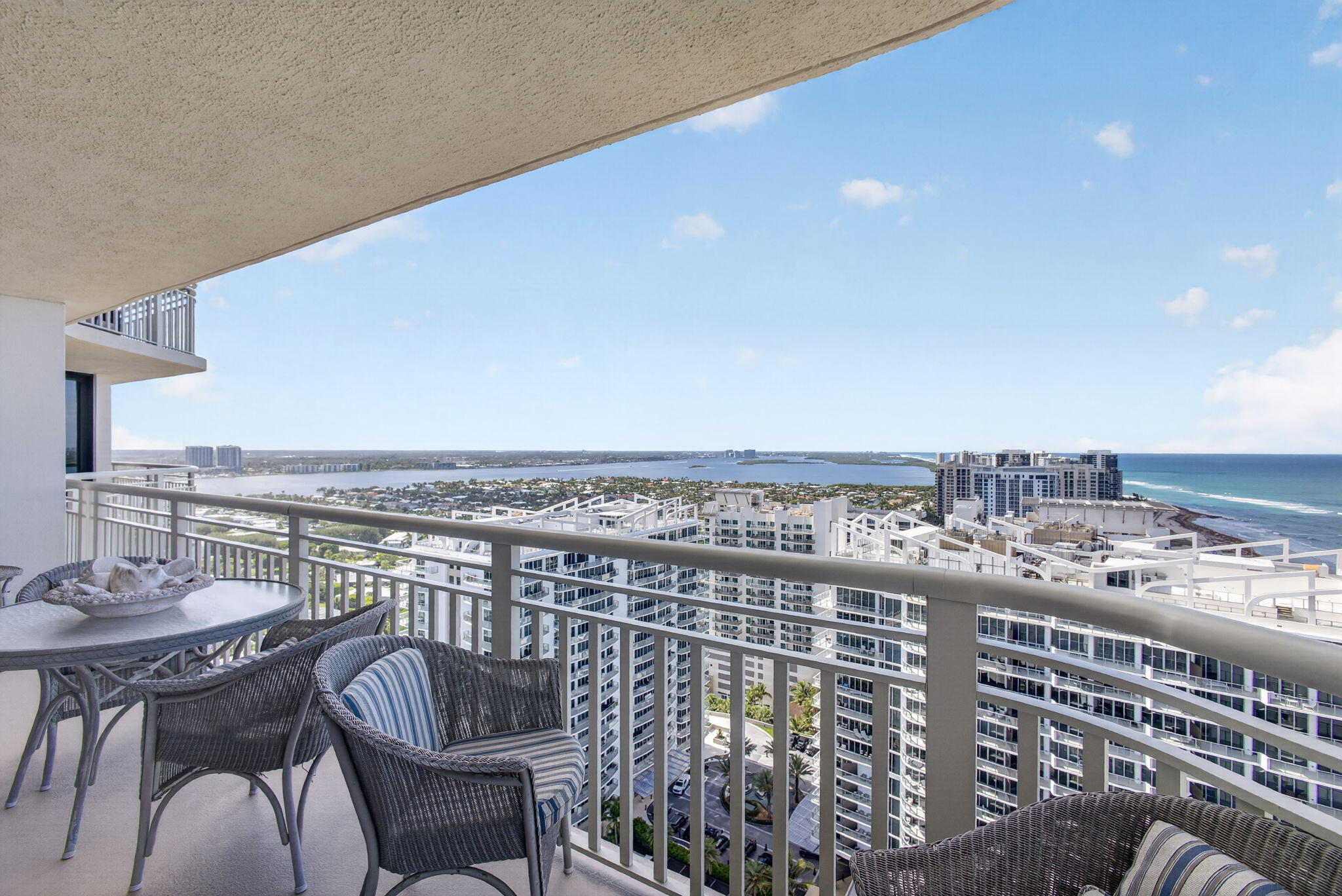 3000 N Ocean Drive 31 B Property Photo 8