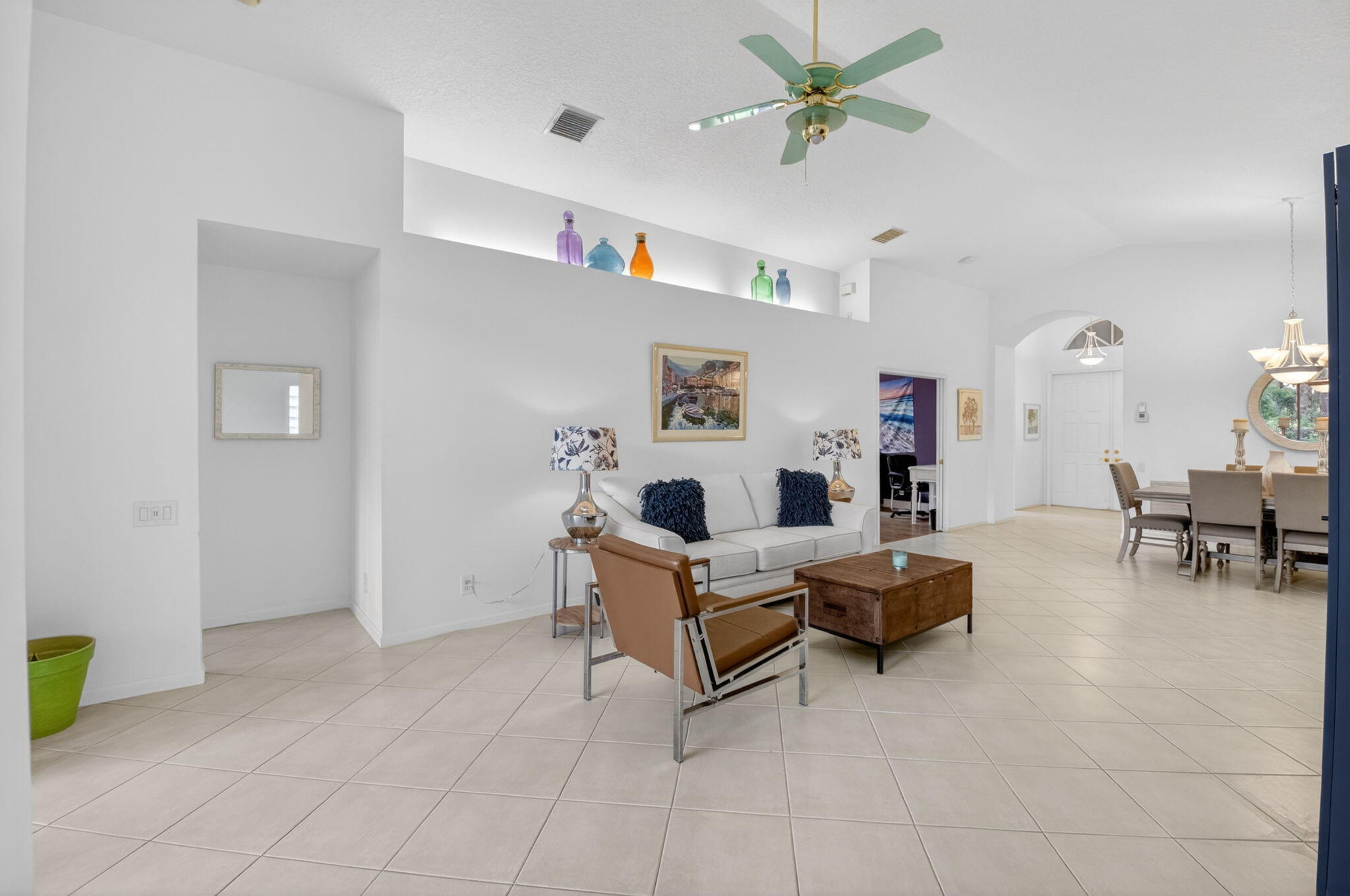 5304 Wycombe Avenue Property Photo 7