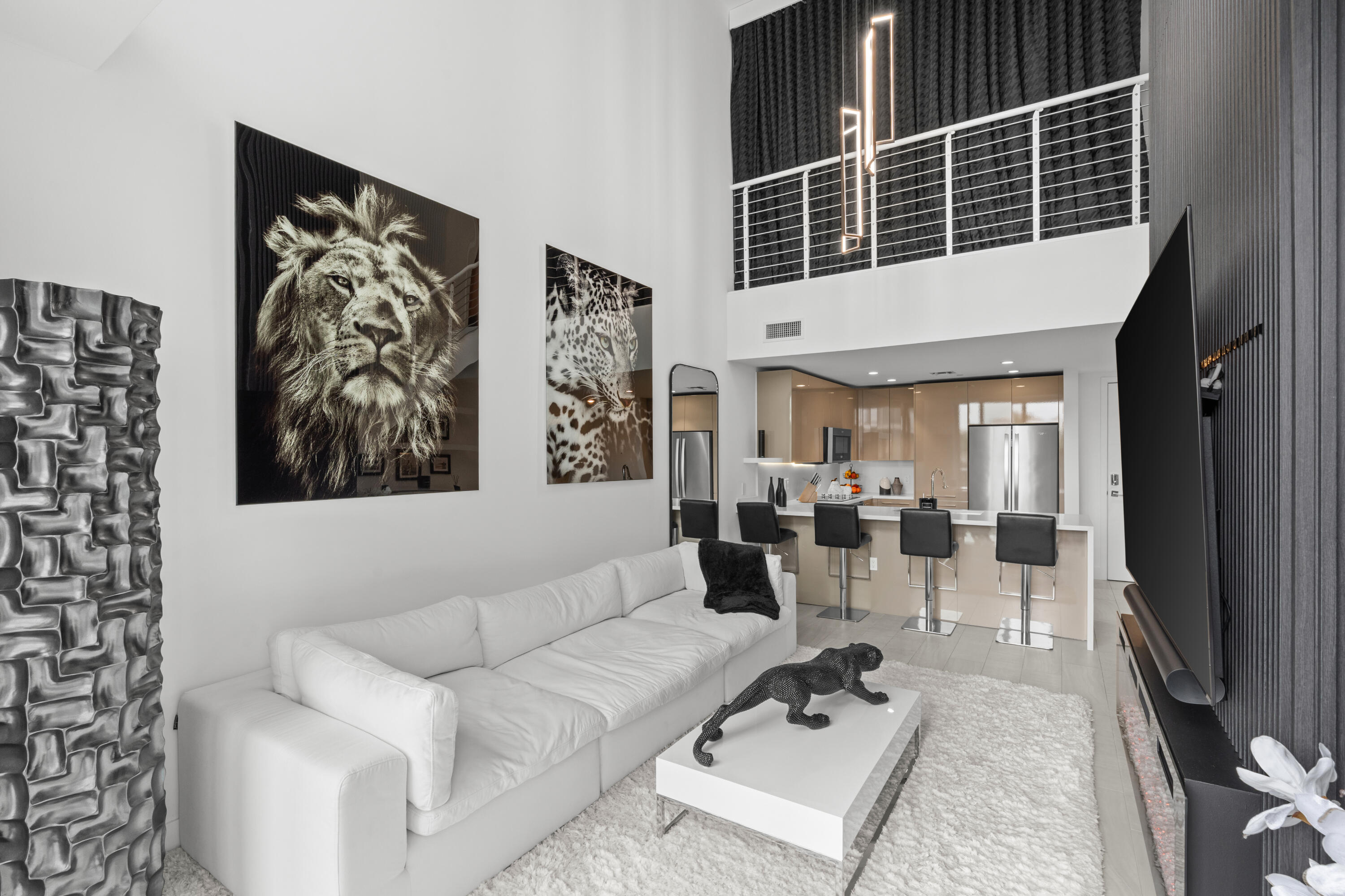 2000 Metropica Way 214 Property Photo 6