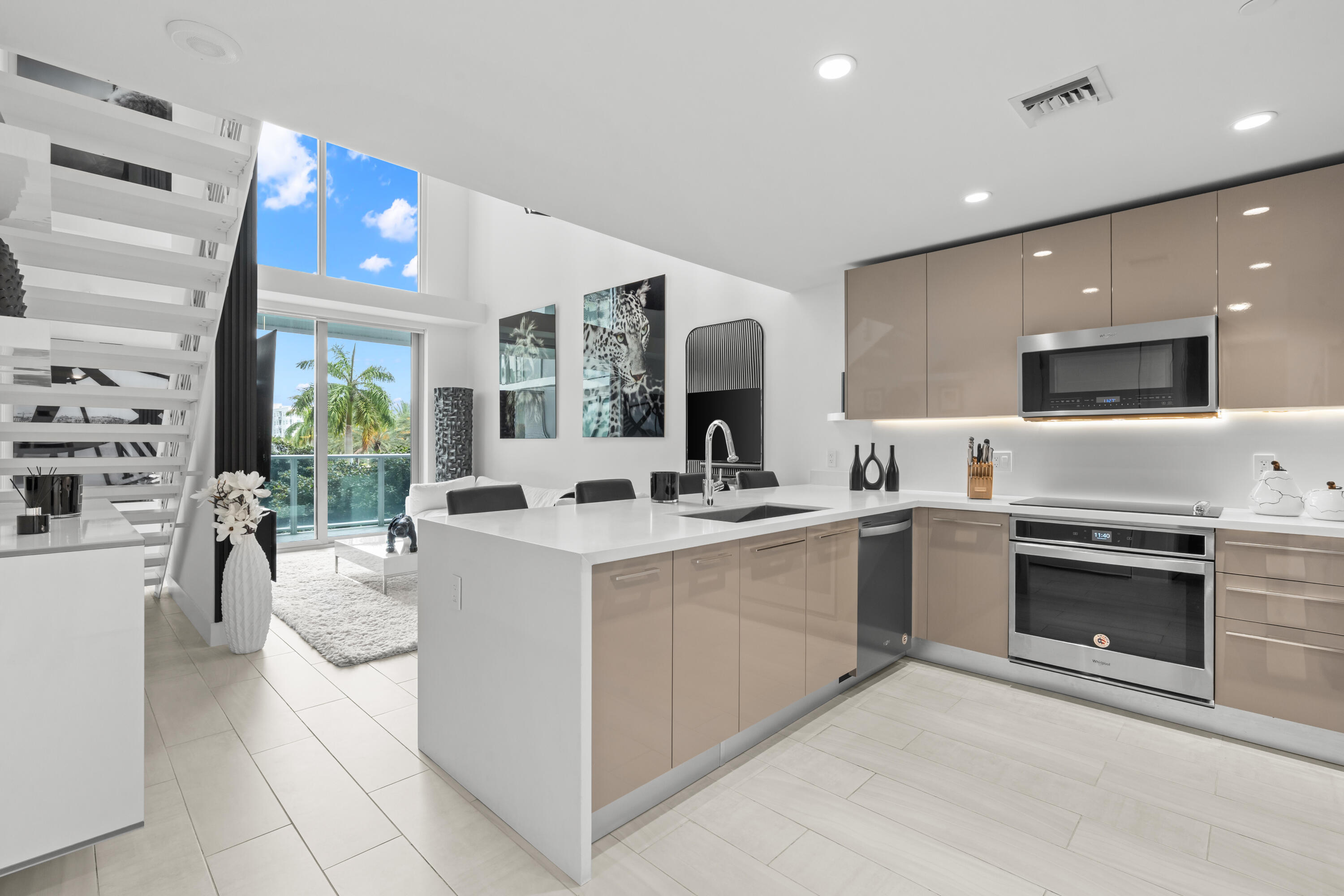 2000 Metropica Way 214 Property Photo 8