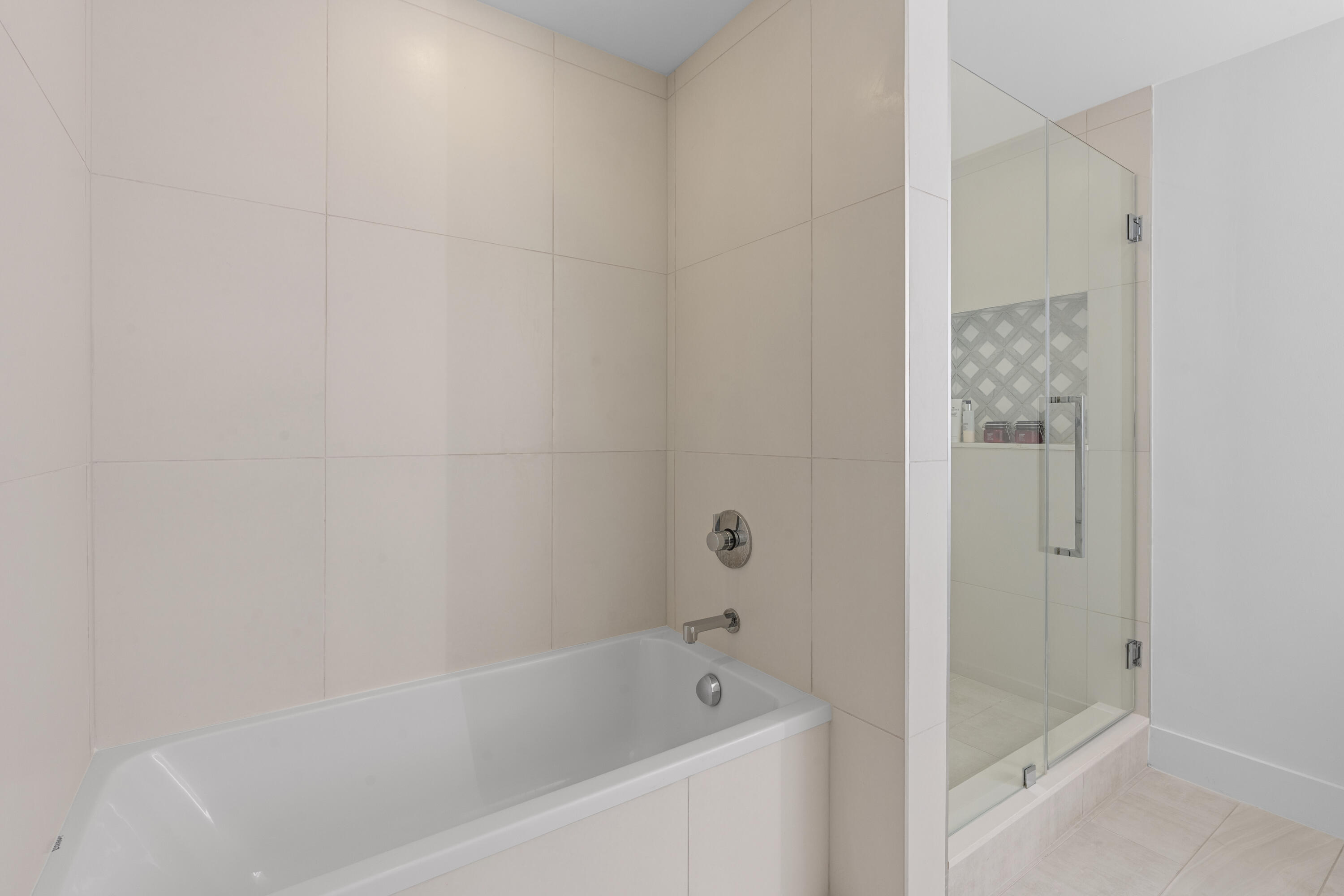 2000 Metropica Way 214 Property Photo 17