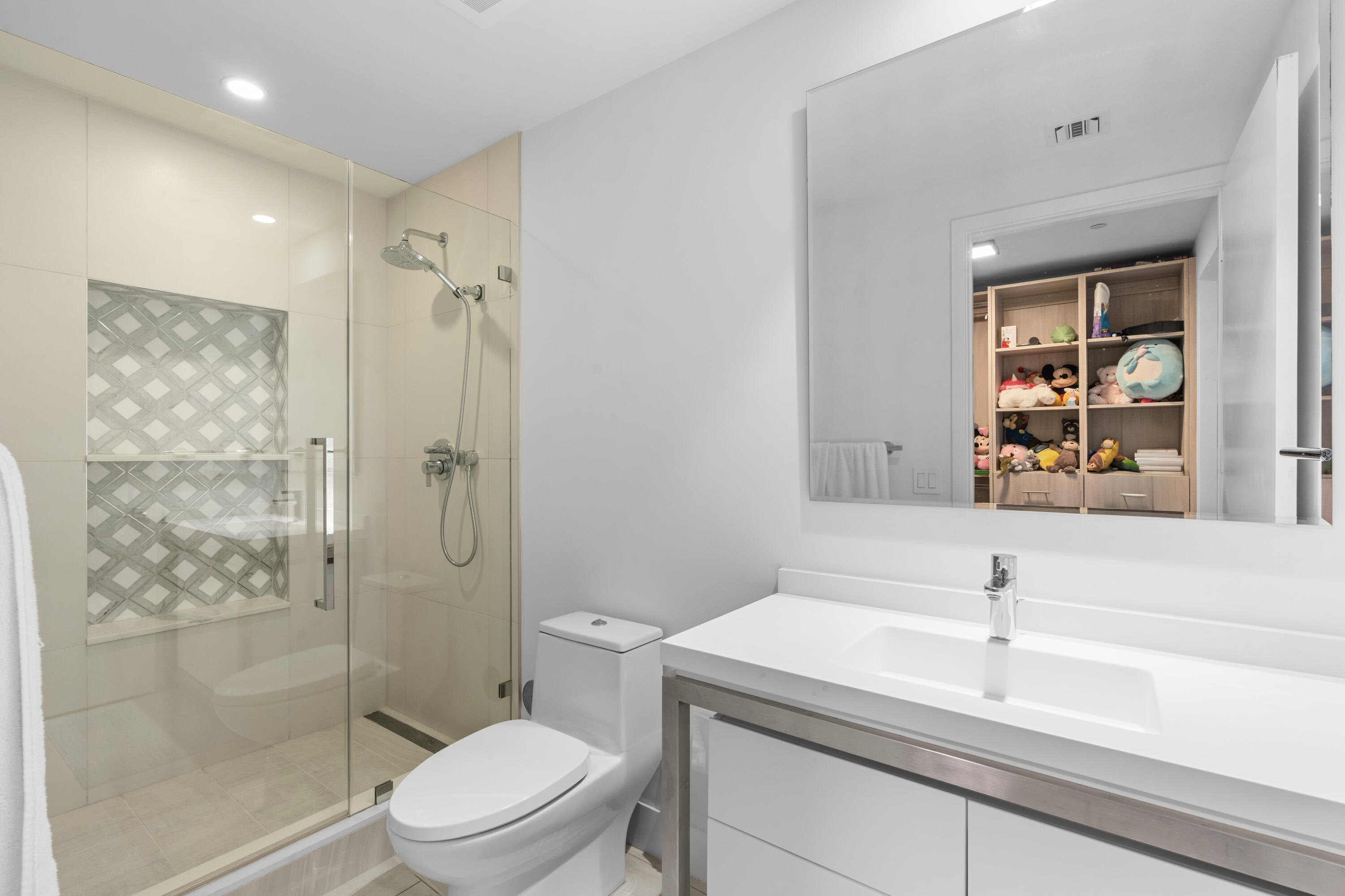2000 Metropica Way 214 Property Photo 21