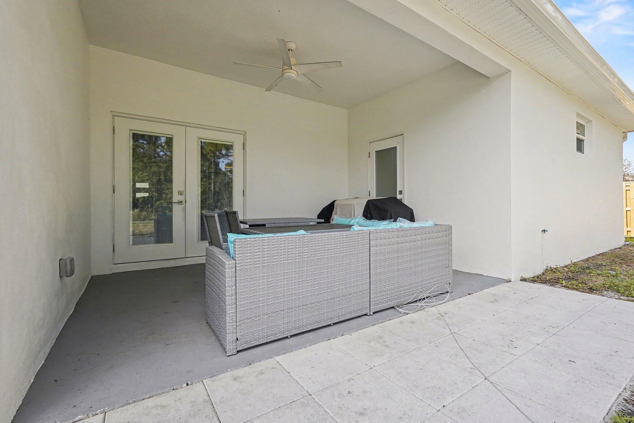 1444 Seeley Circle Nw Property Photo 27