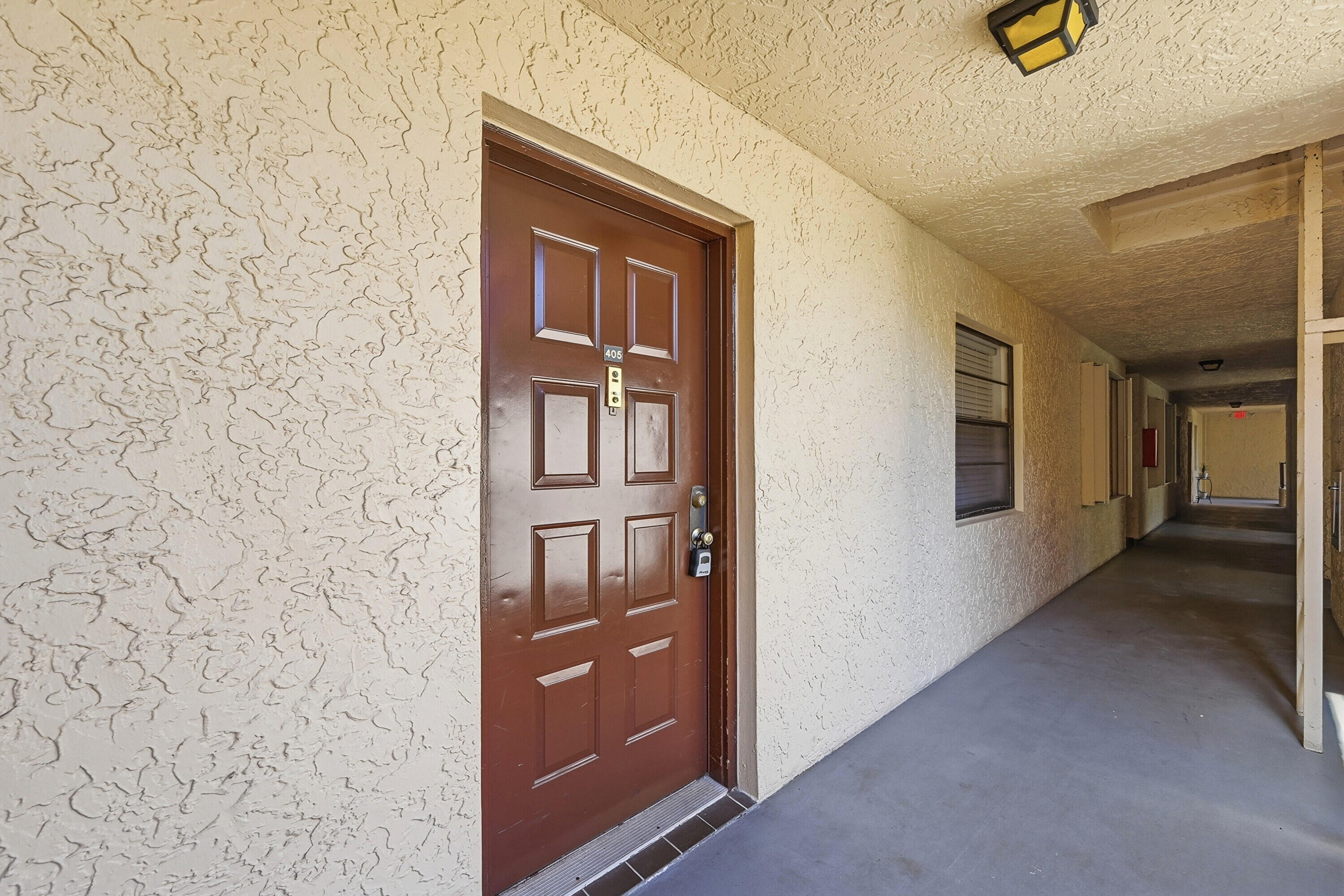10501 W Broward Boulevard 405 Property Photo 3