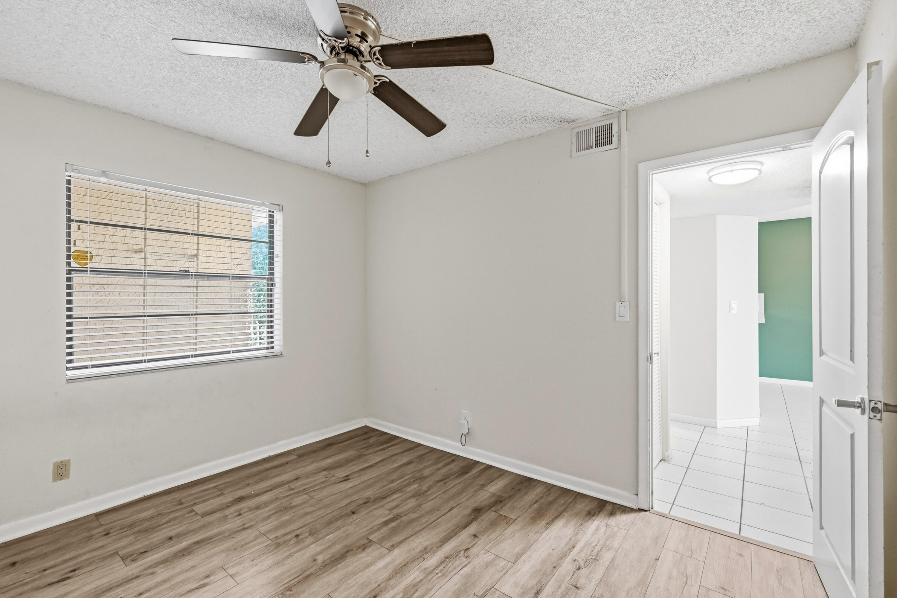 10501 W Broward Boulevard 405 Property Photo 21