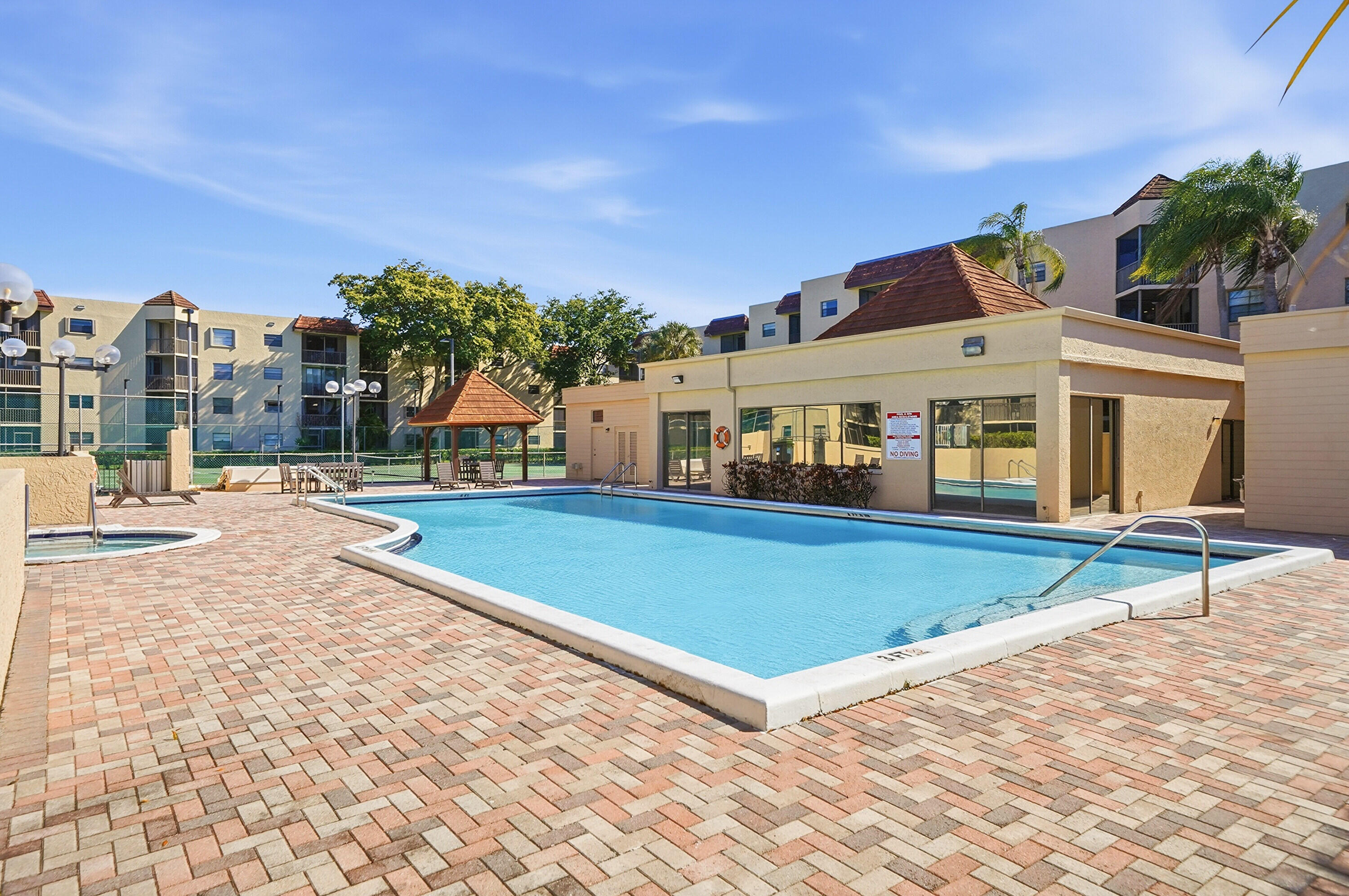 10501 W Broward Boulevard 405 Property Photo 35