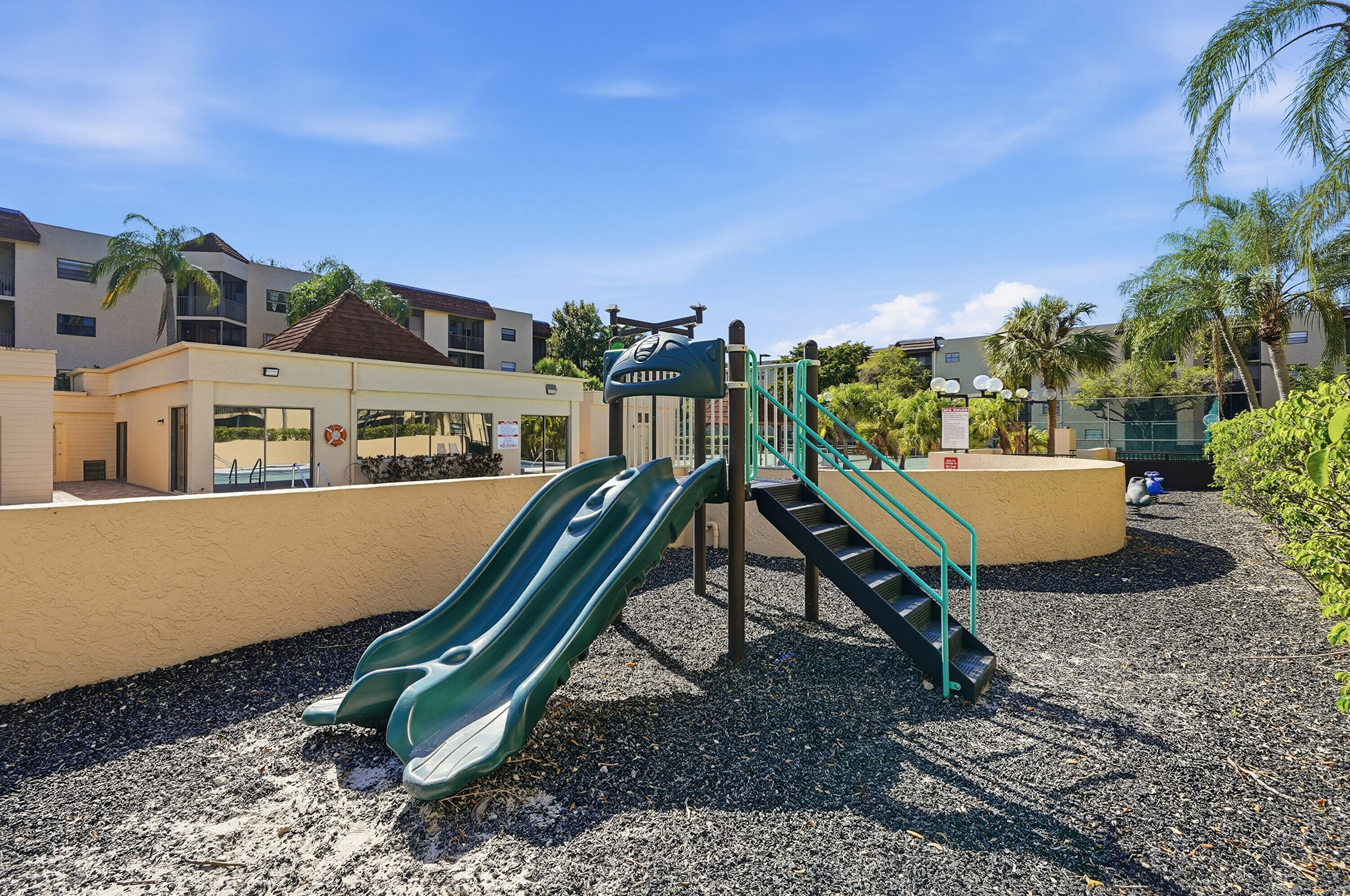 10501 W Broward Boulevard 405 Property Photo 37