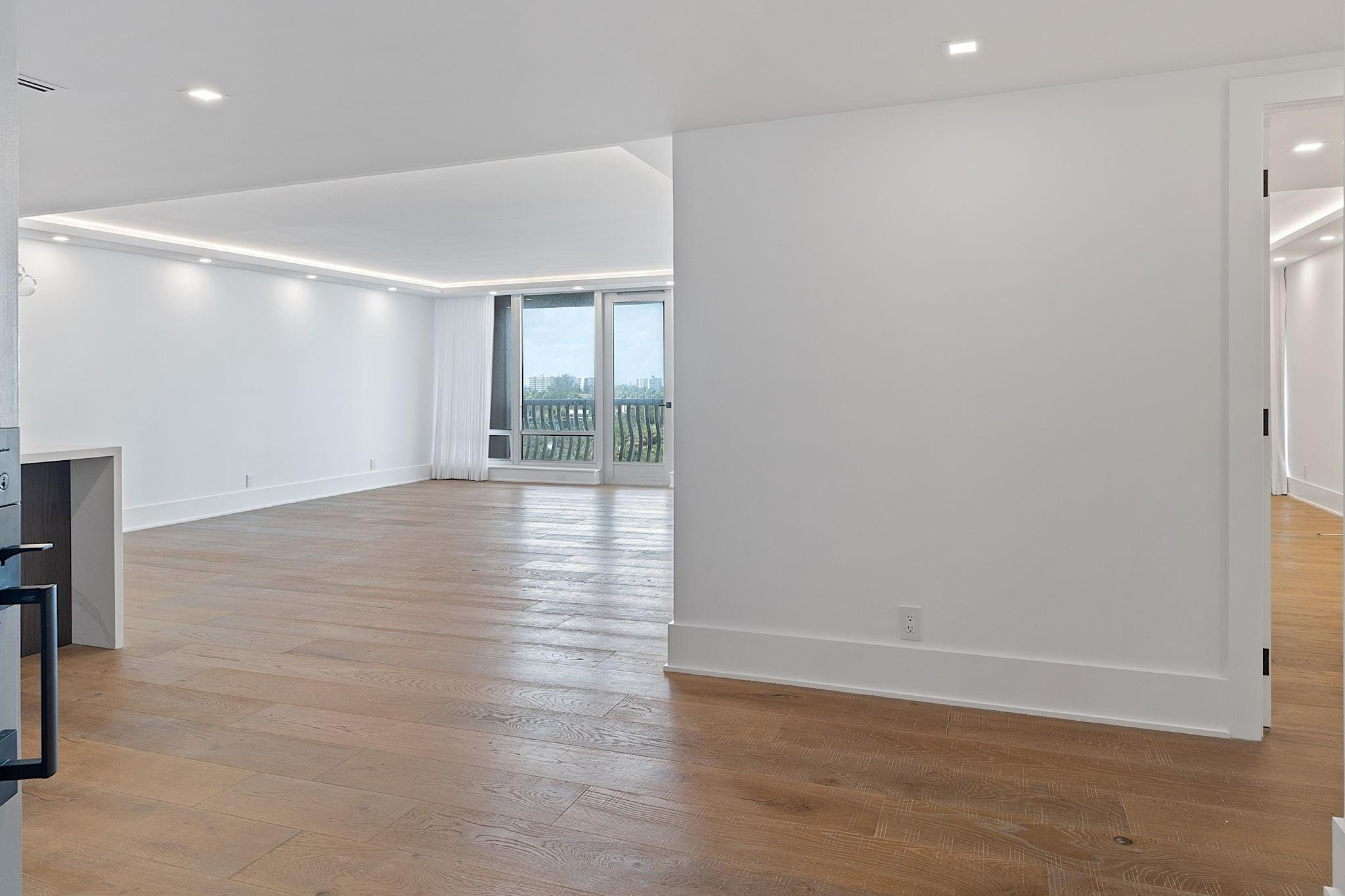 4020 Galt Ocean Drive 409 Property Photo 14