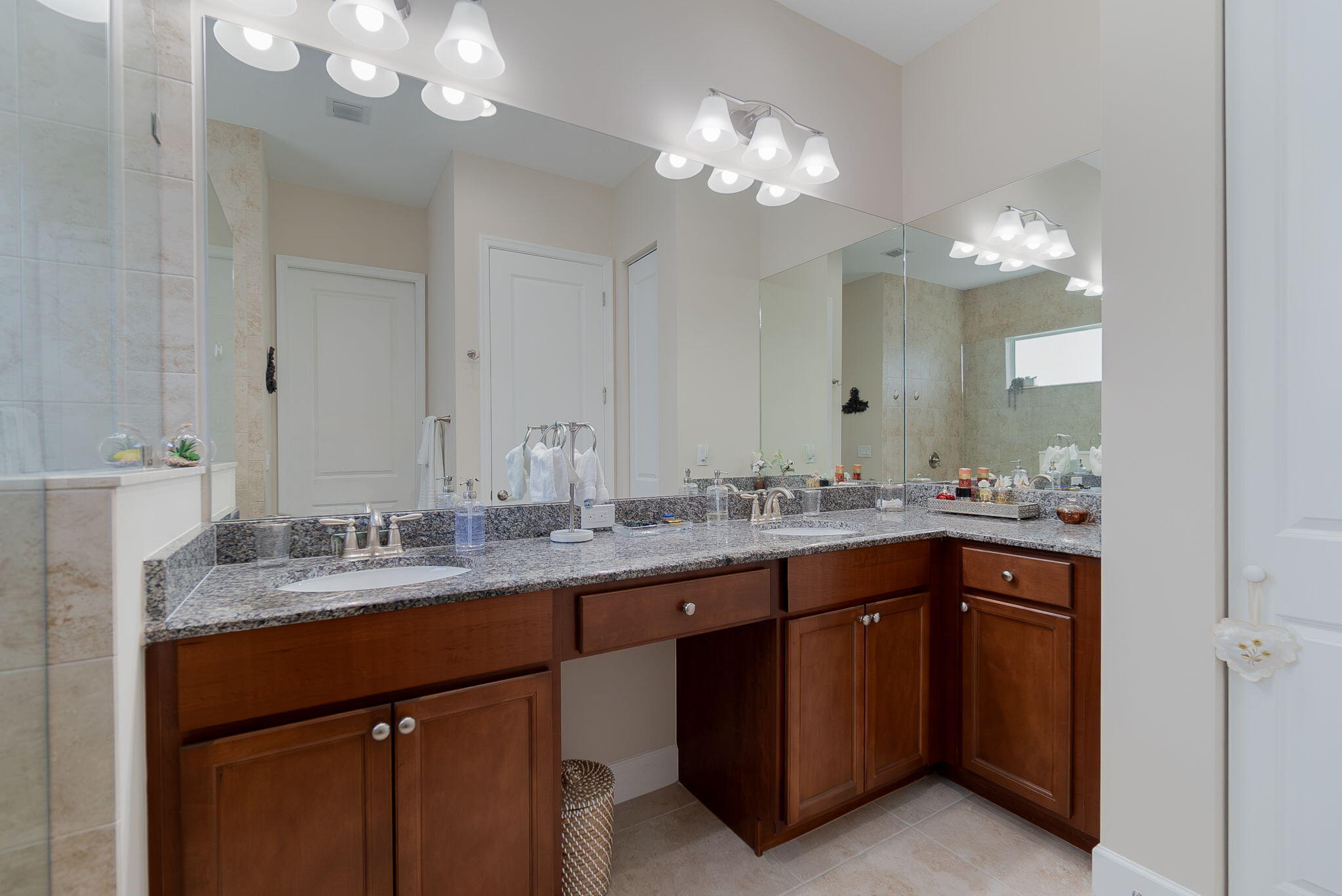 4644 Citron Way Property Photo 21