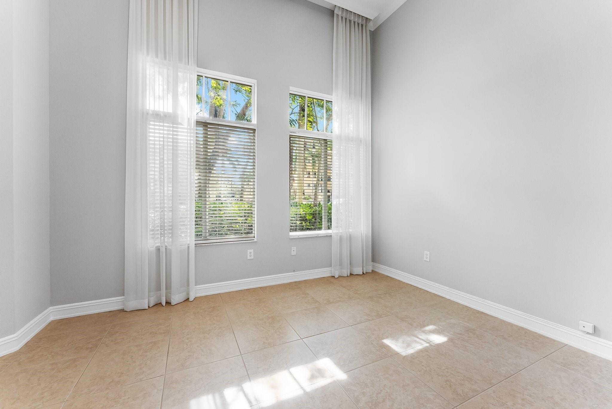 16102 Emerald Estates Drive 101 Property Photo 11
