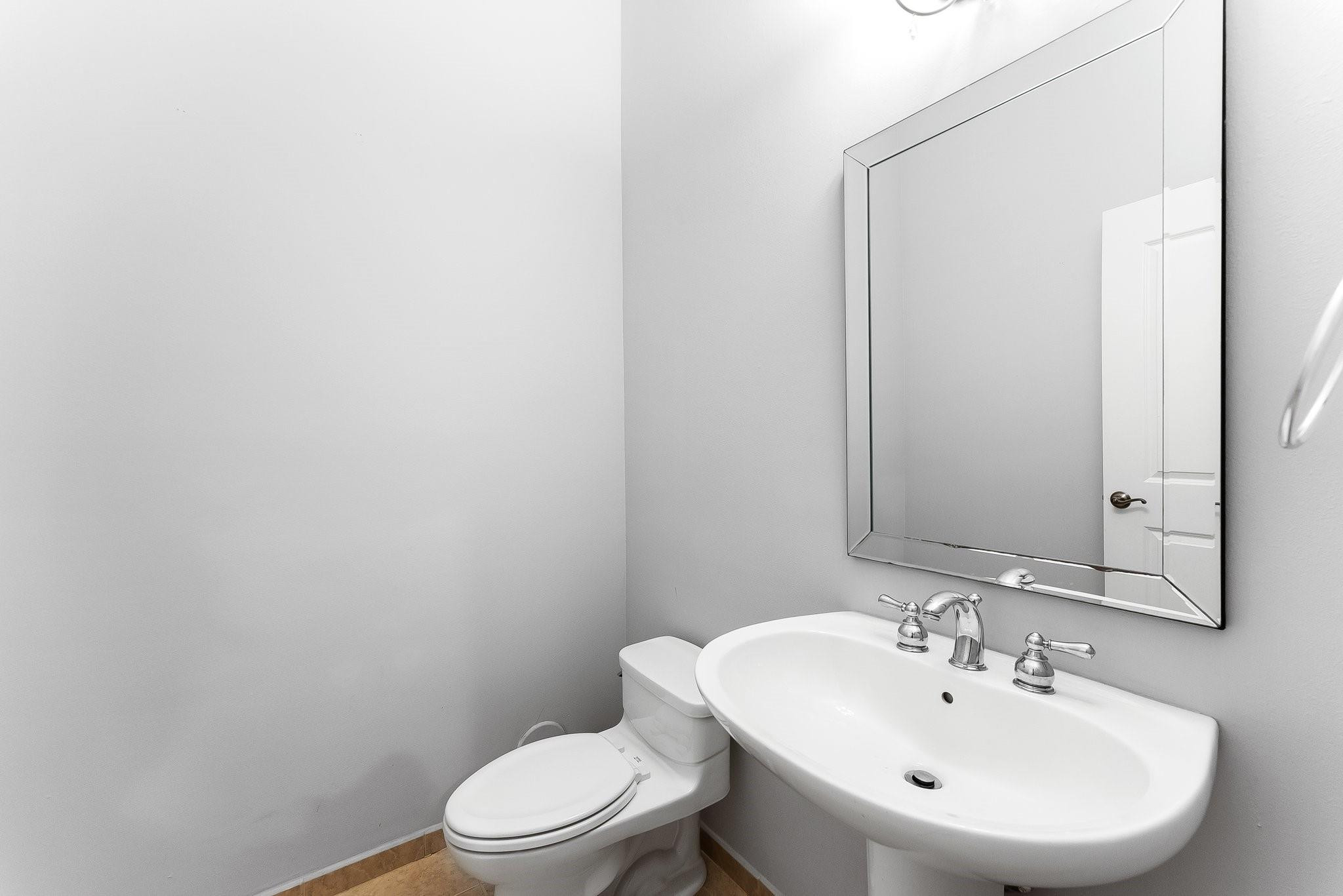 16102 Emerald Estates Drive 101 Property Photo 25