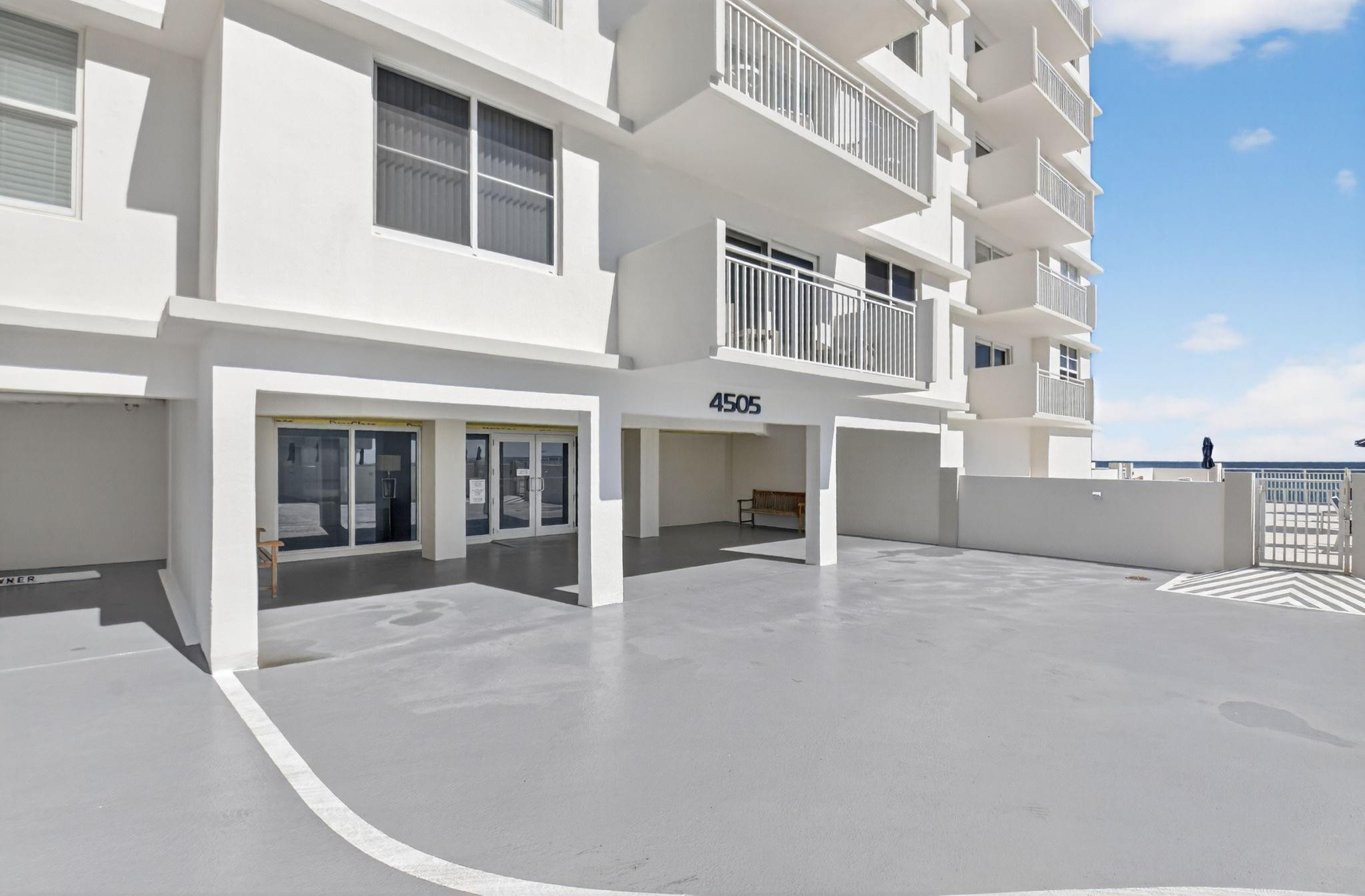 4505 S Ocean Boulevard 805 Property Photo 3
