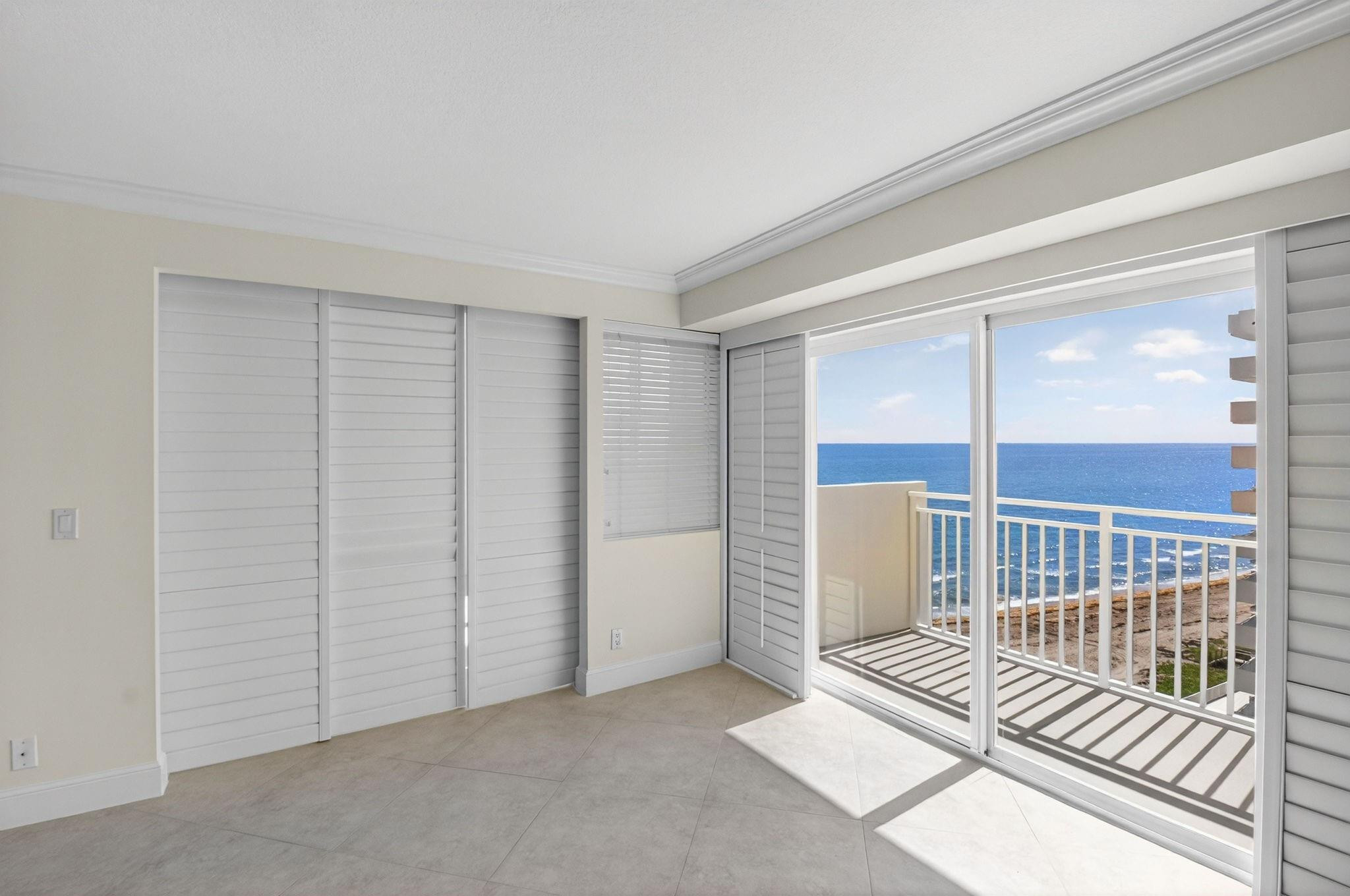 4505 S Ocean Boulevard 805 Property Photo 13