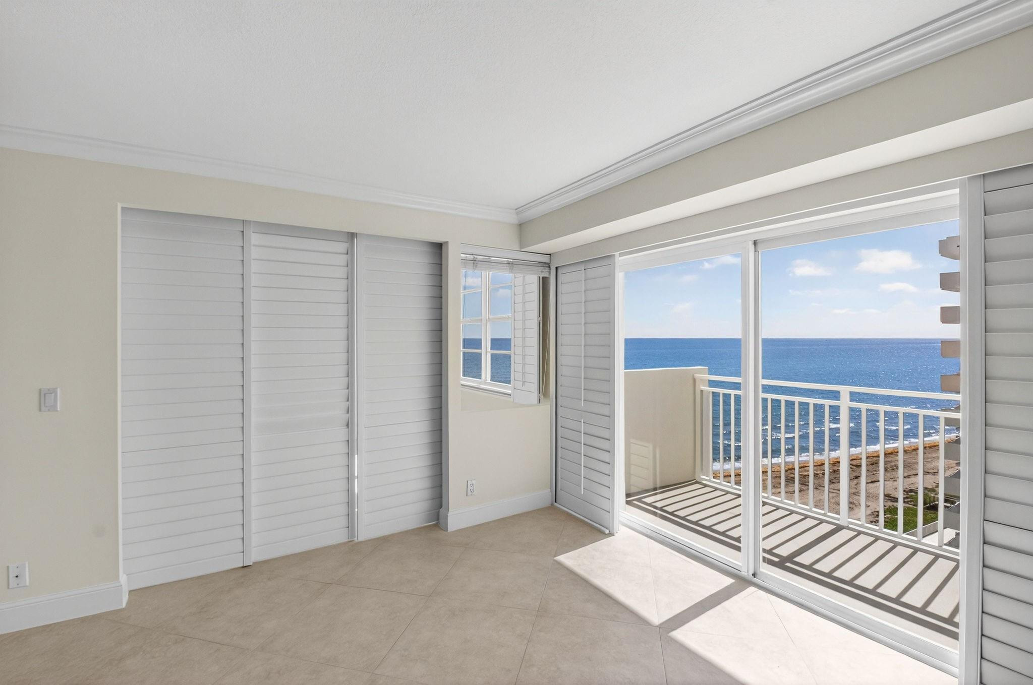 4505 S Ocean Boulevard 805 Property Photo 14