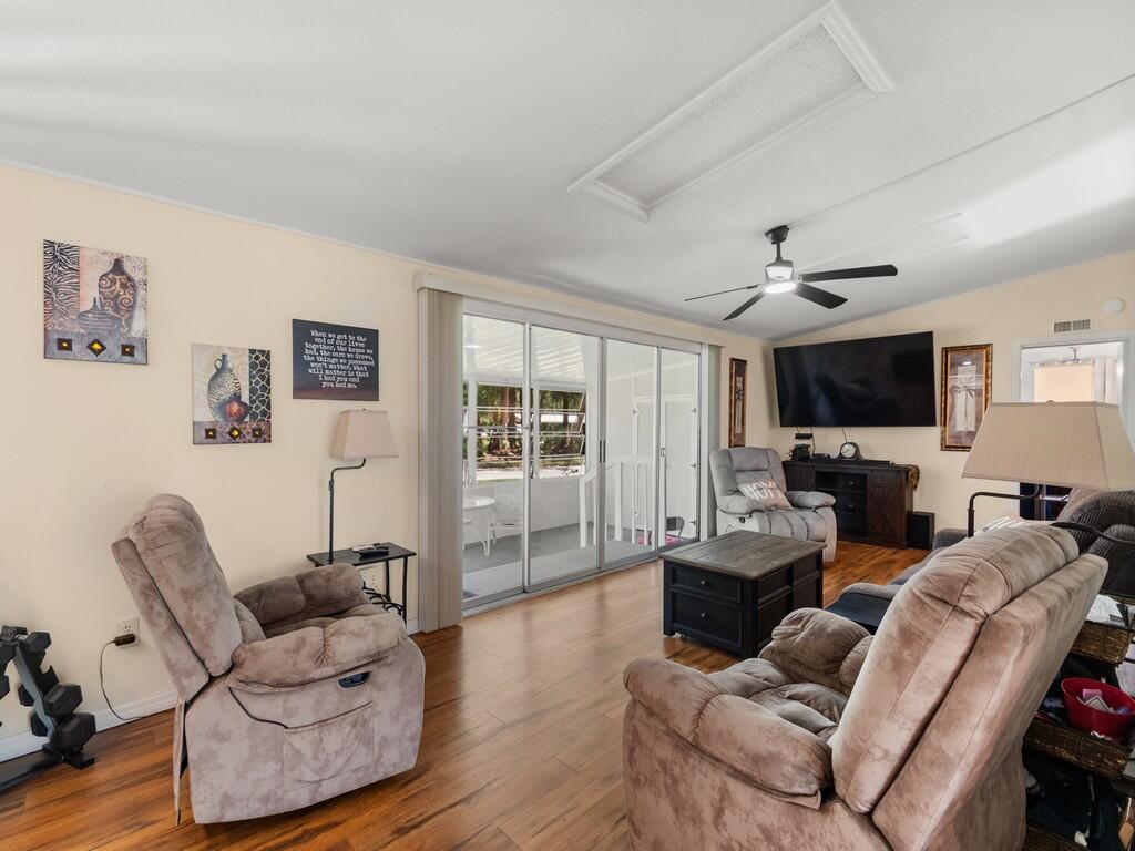 78 W Caribbean Property Photo 21
