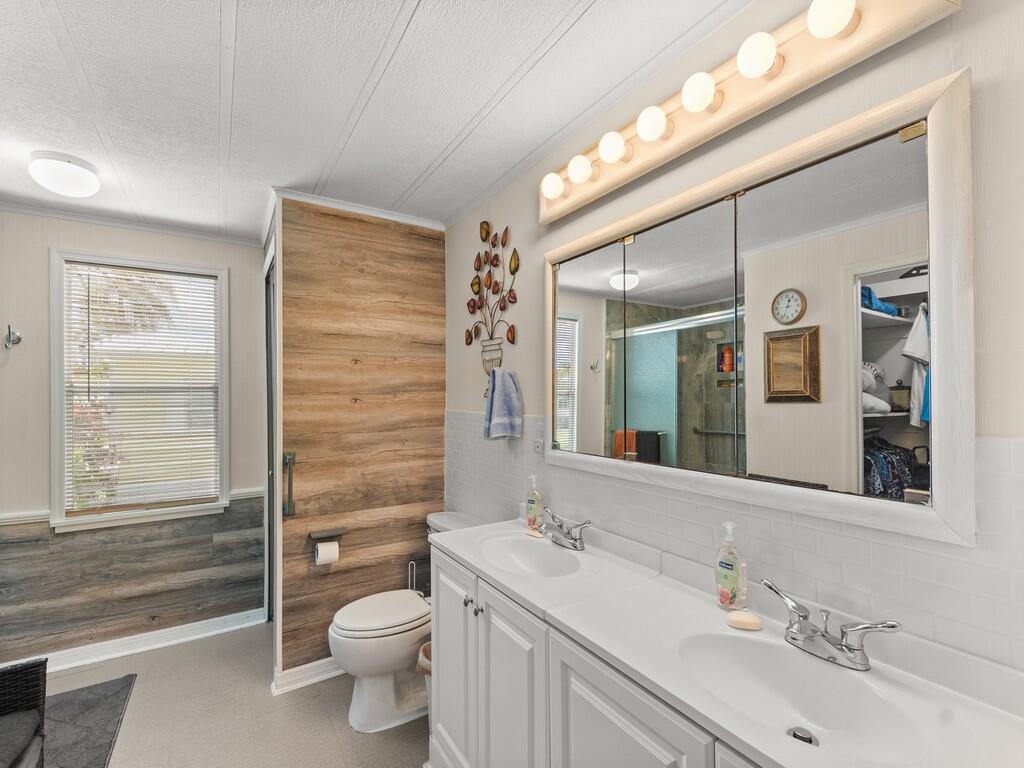 78 W Caribbean Property Photo 28