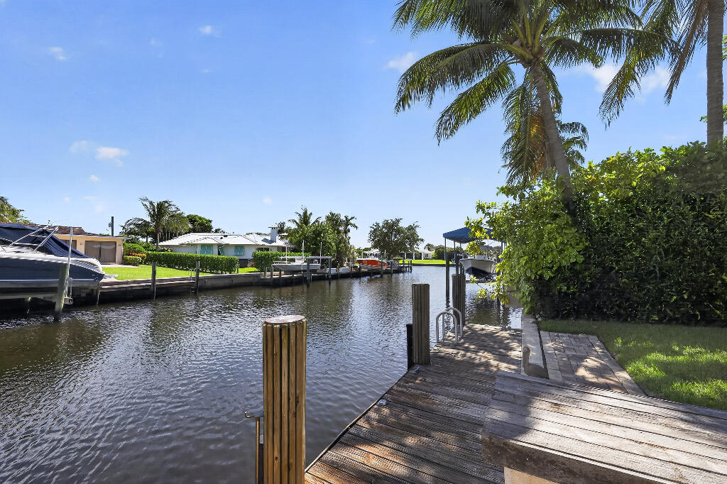 636 Kingfish Road Property Photo 4