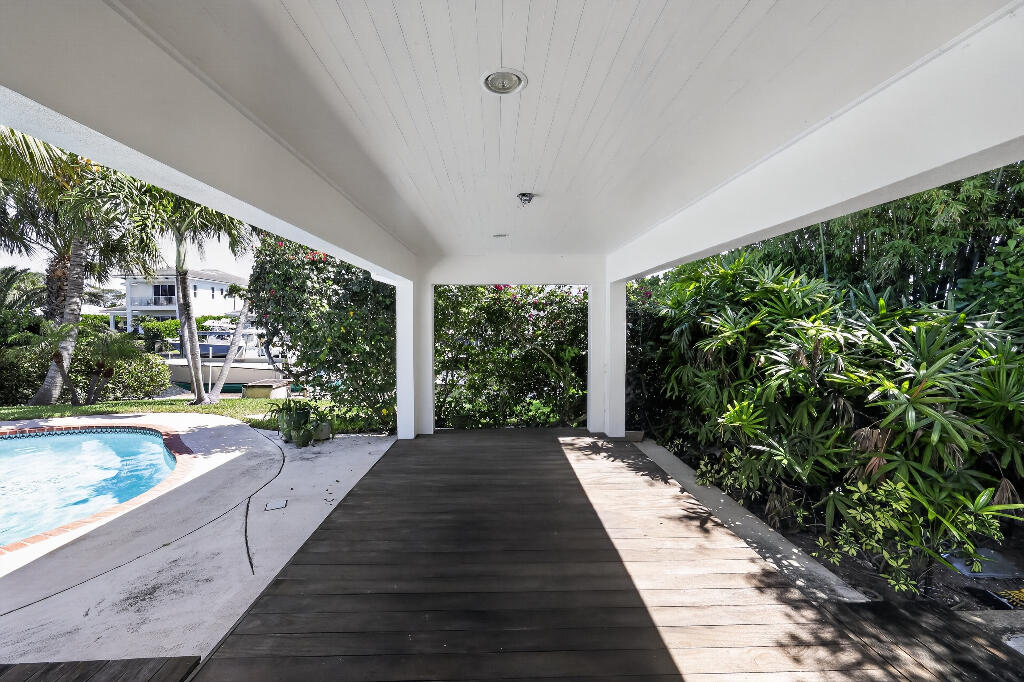 636 Kingfish Road Property Photo 10