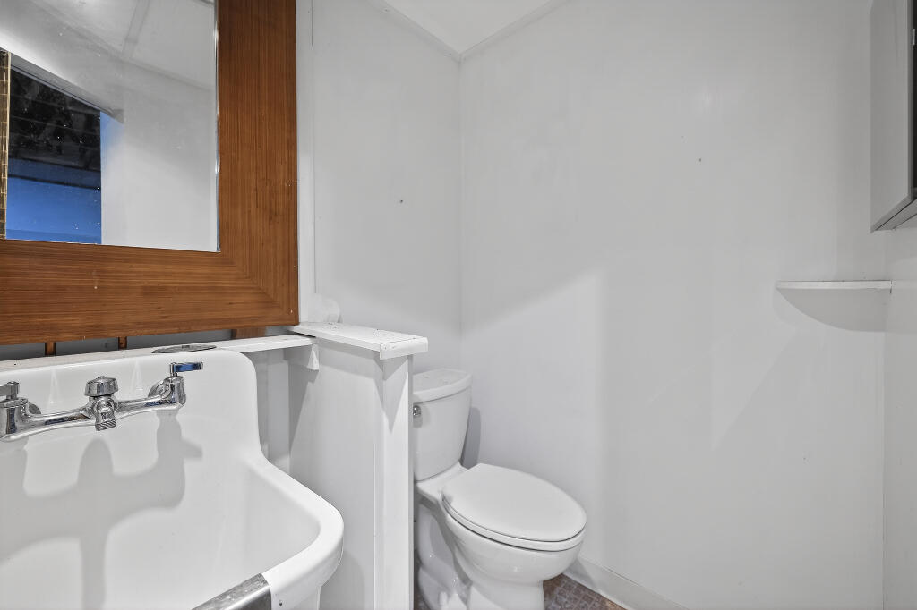 636 Kingfish Road Property Photo 24