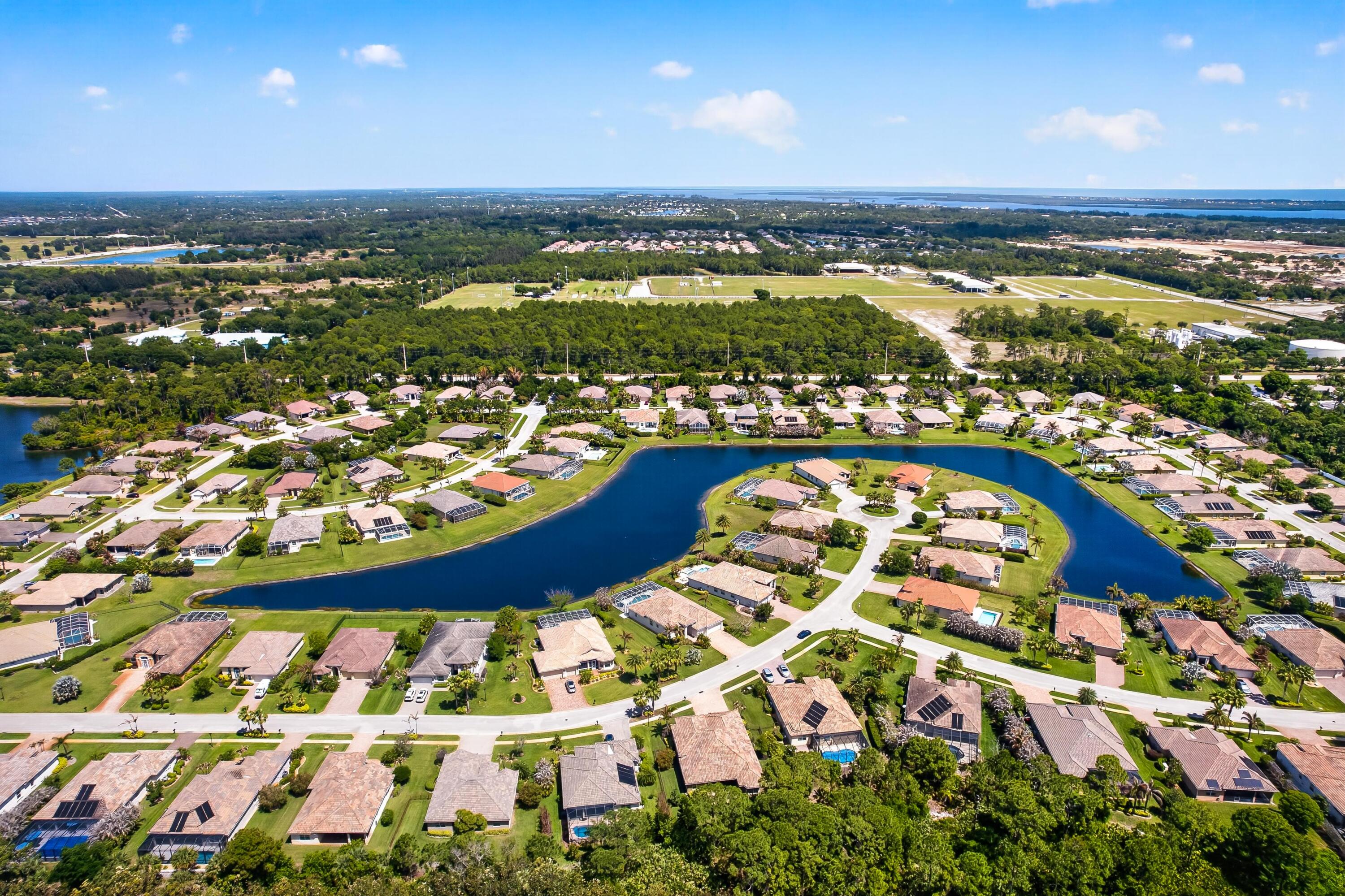 7589 Fieldstone Ranch Square Property Photo 4