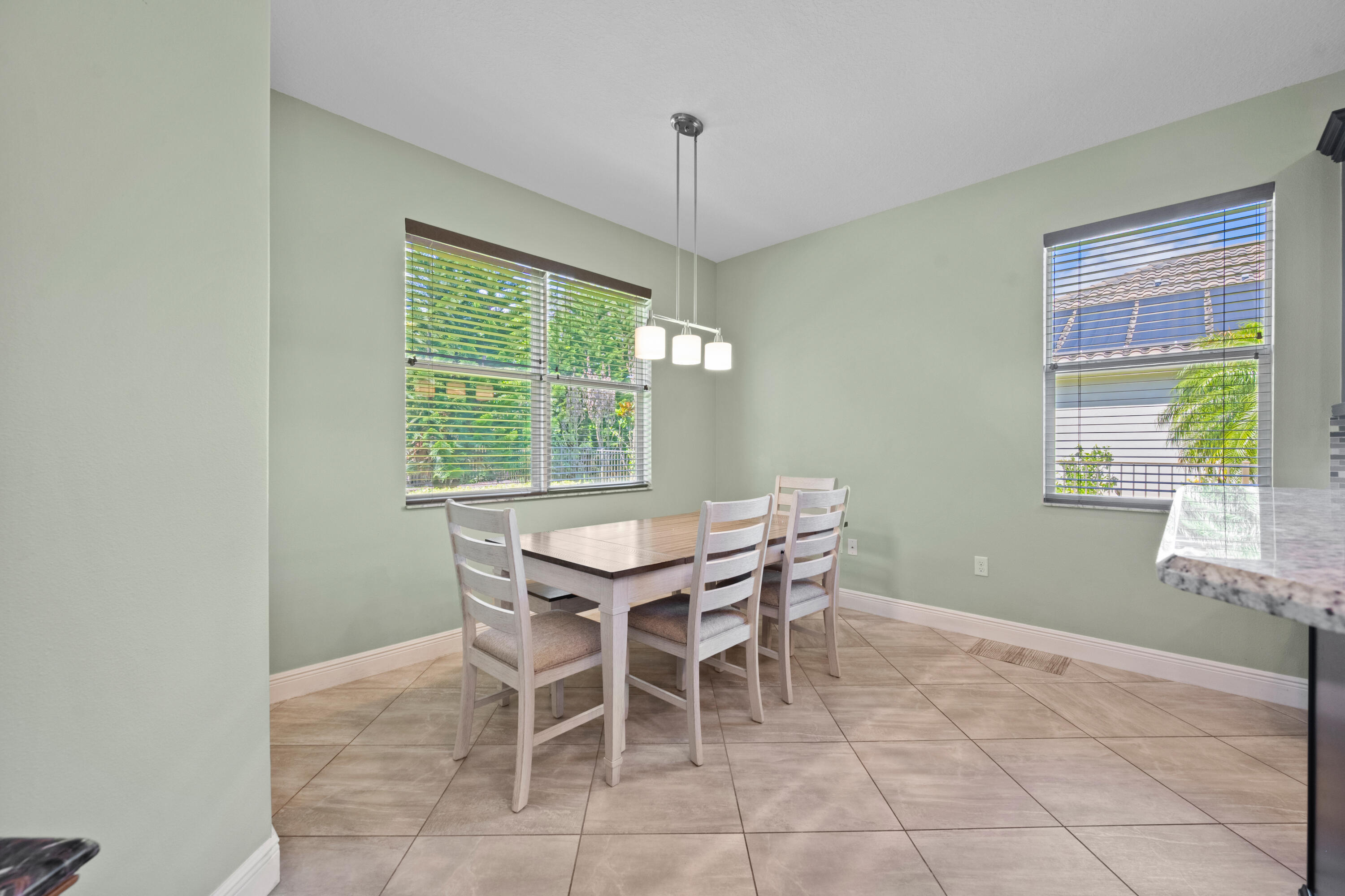 7589 Fieldstone Ranch Square Property Photo 16
