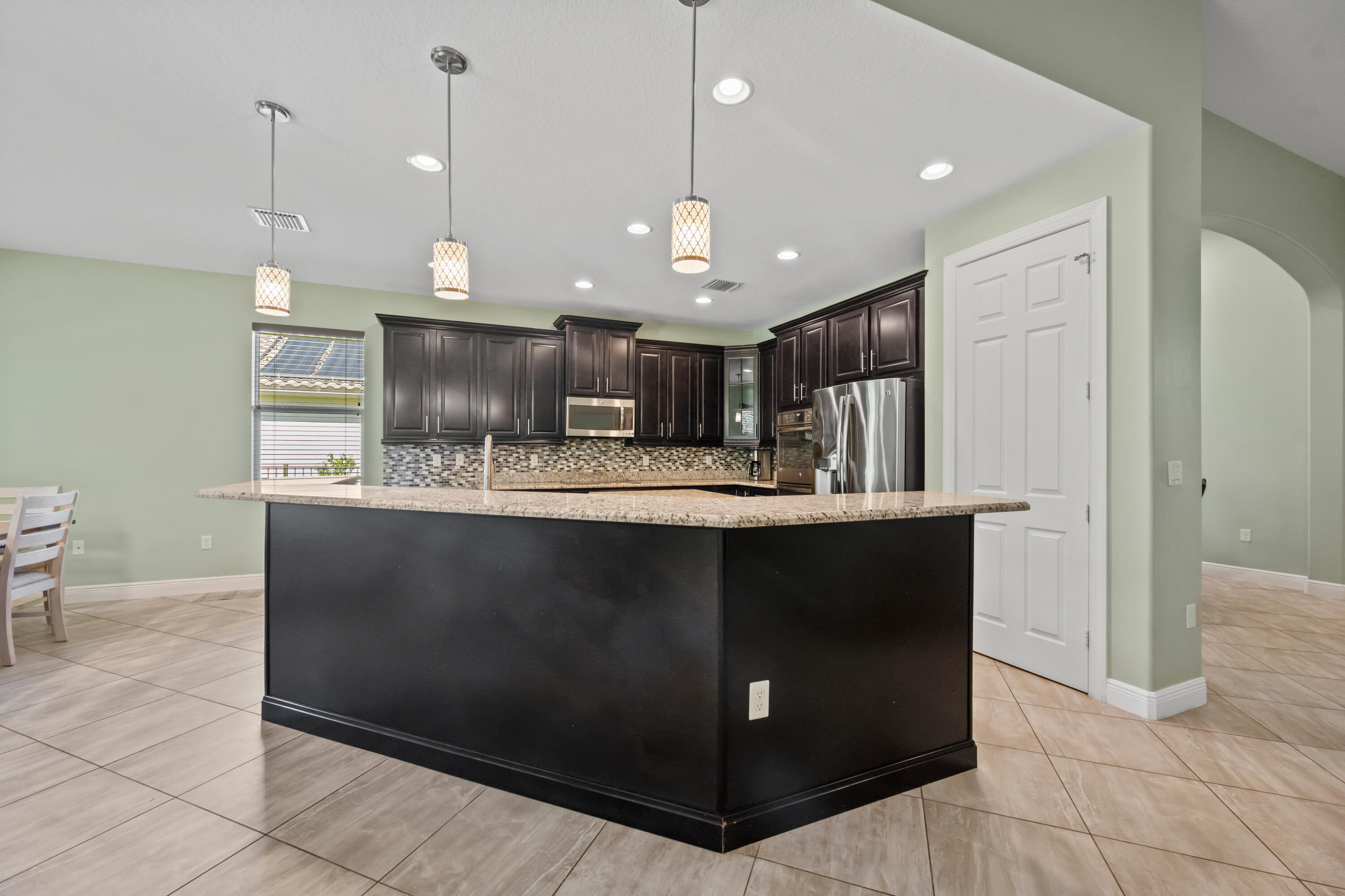 7589 Fieldstone Ranch Square Property Photo 18