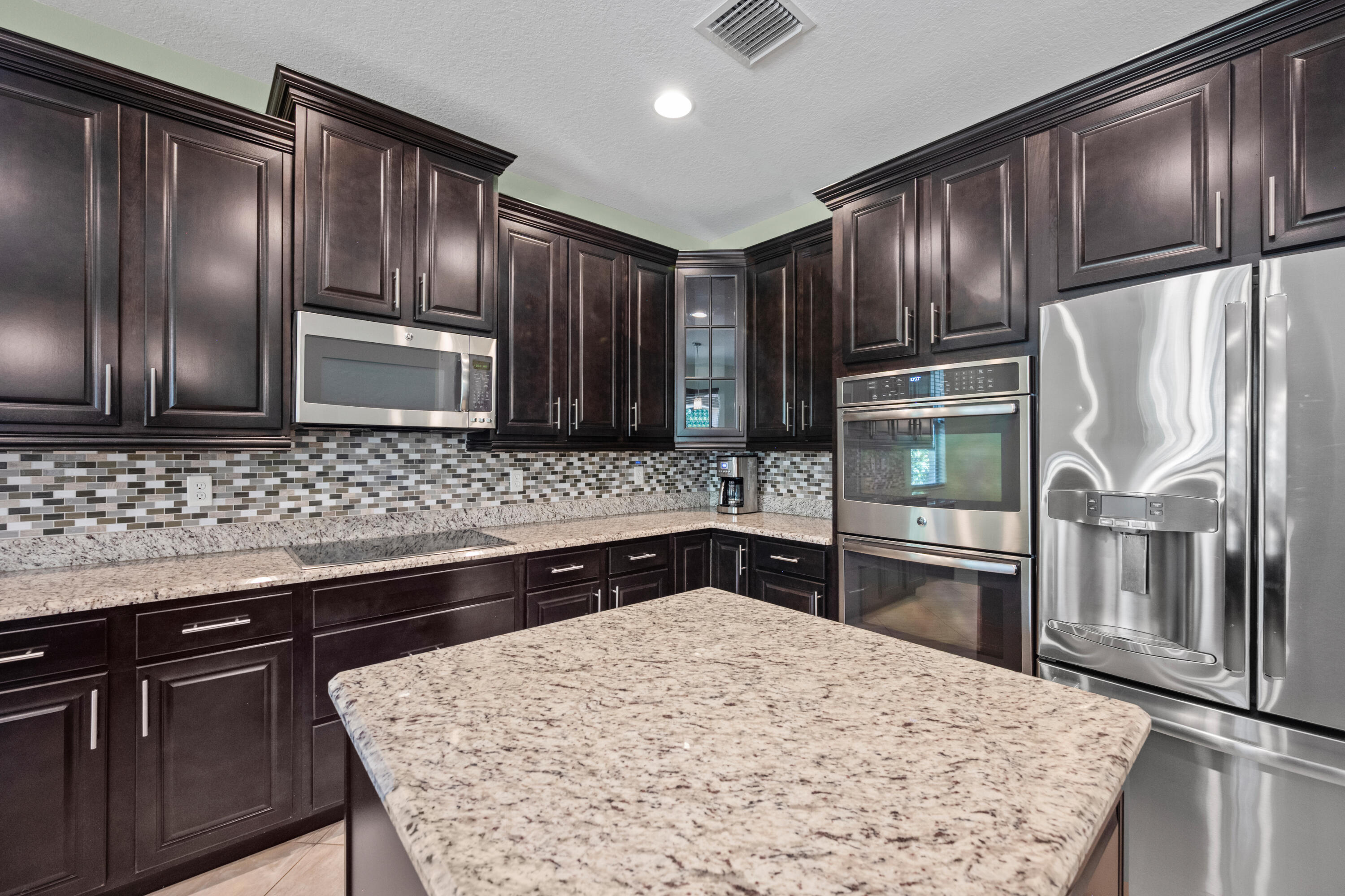 7589 Fieldstone Ranch Square Property Photo 22