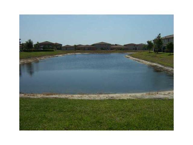 2552 Sw Marshfield Court Property Photo 4