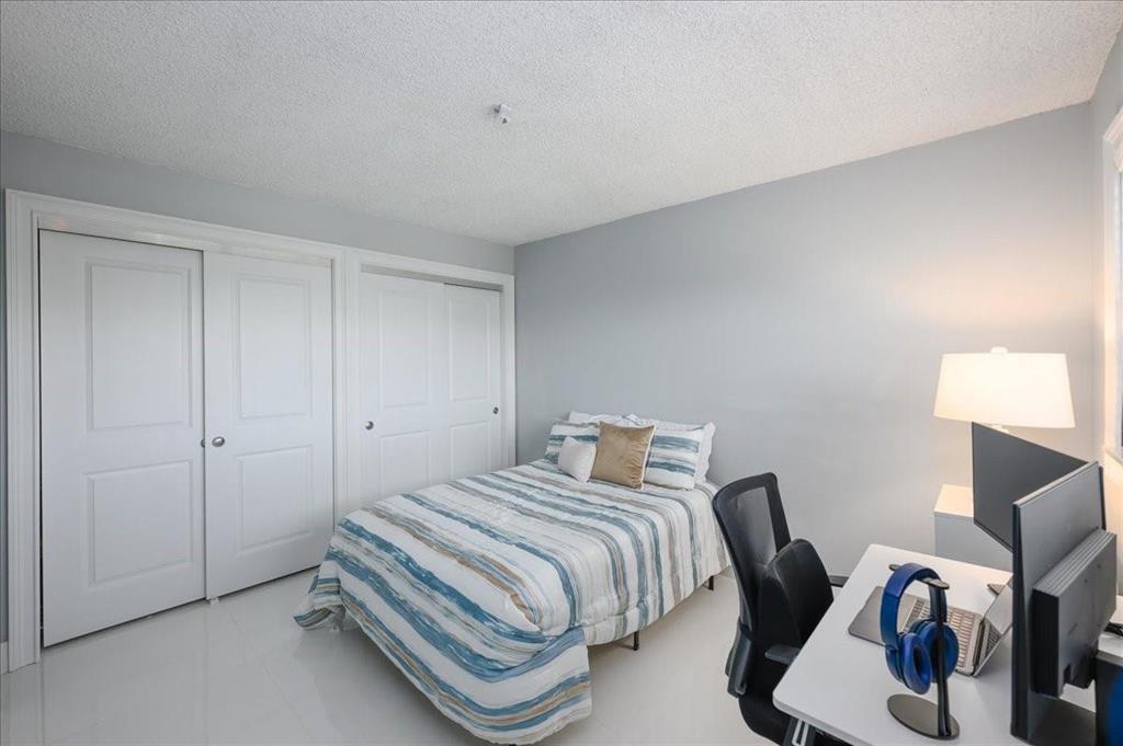 900 River Reach Drive 425 Property Photo 13
