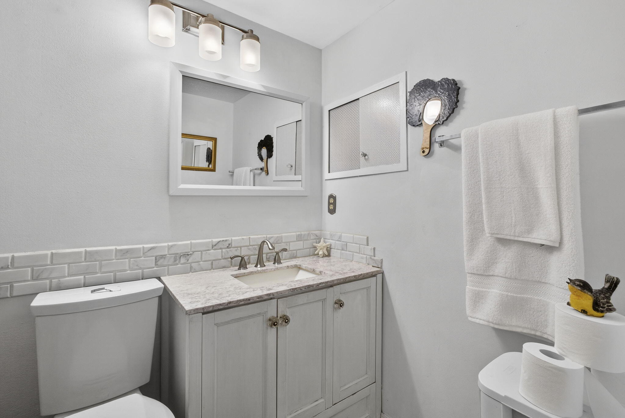 106 E Camden E Property Photo 26