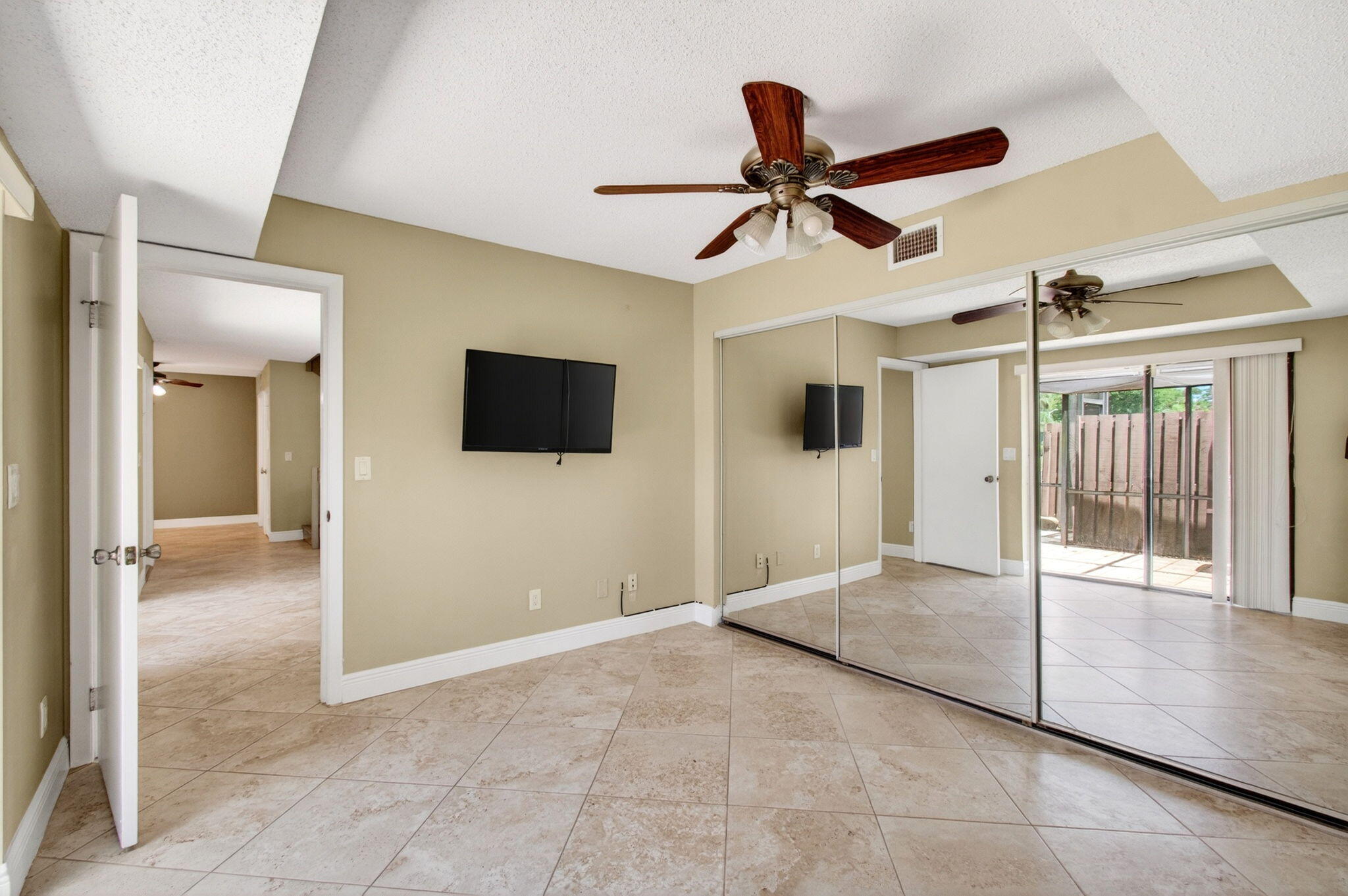 8377 Boca Rio Drive Property Photo 16