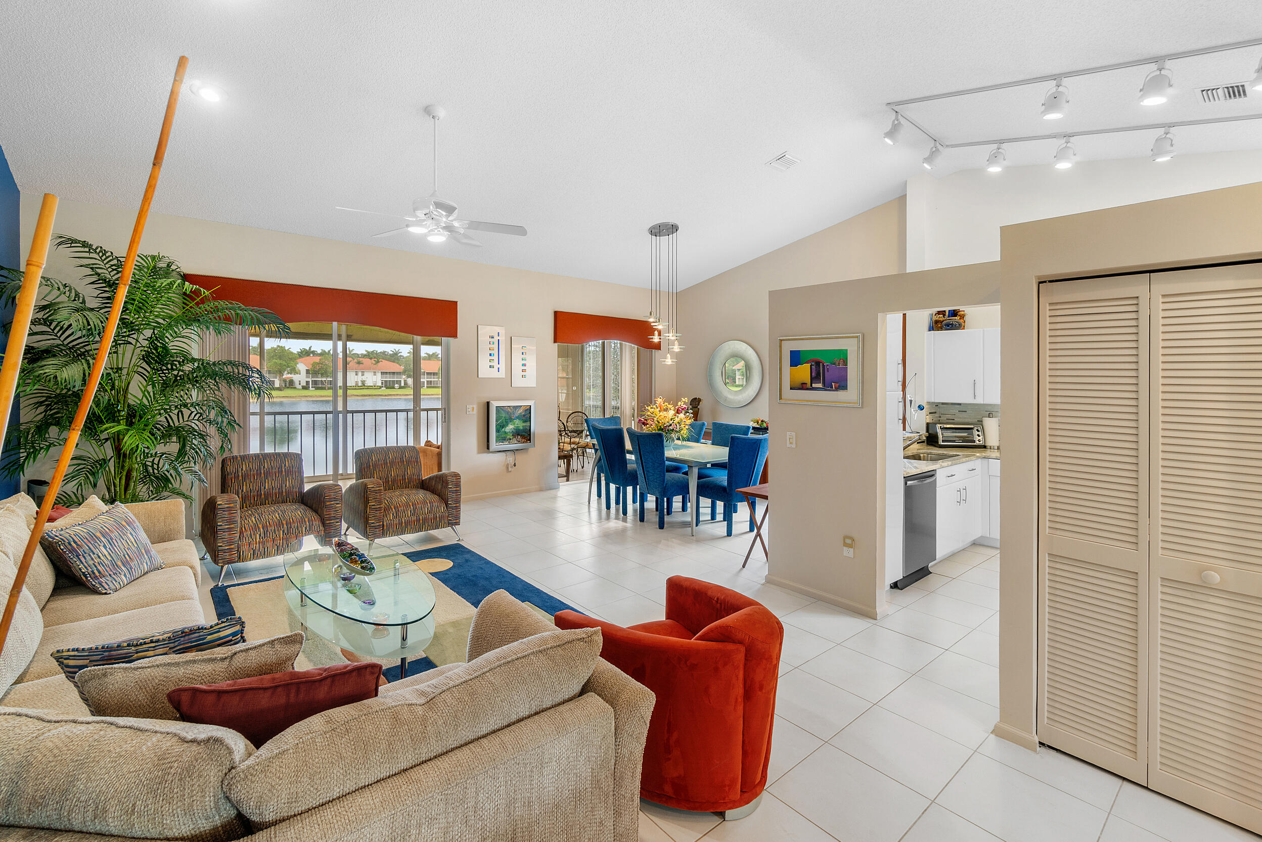 9829 Seacrest Circle 202 Property Photo 1