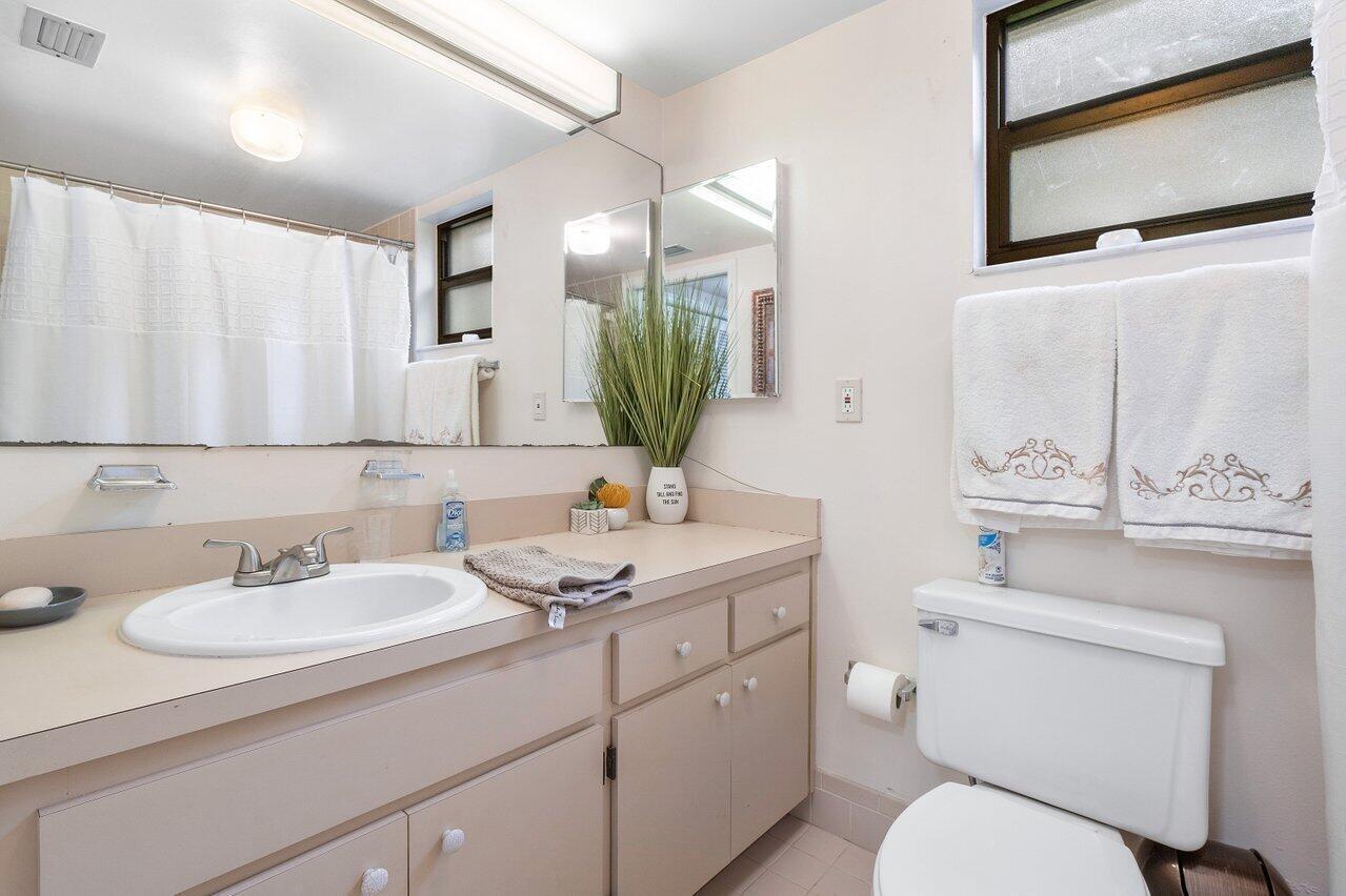11863 Wimbledon Circle 427 Property Photo 6