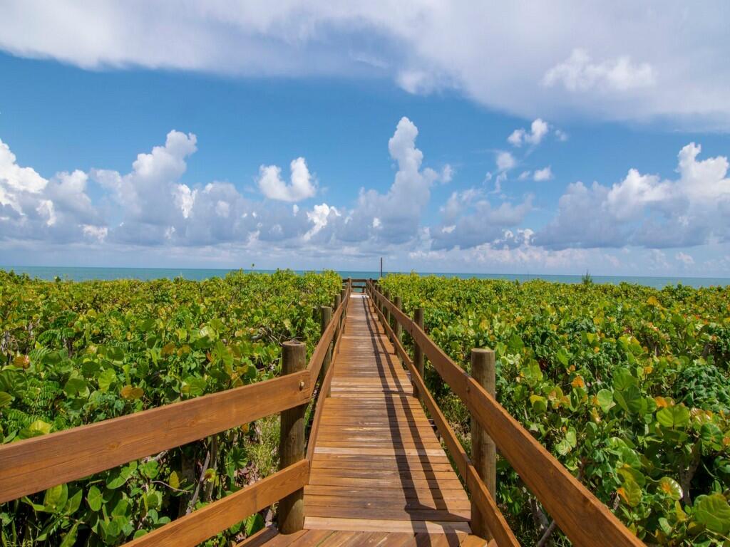 3880 N Highway A1a 901 Property Photo 33