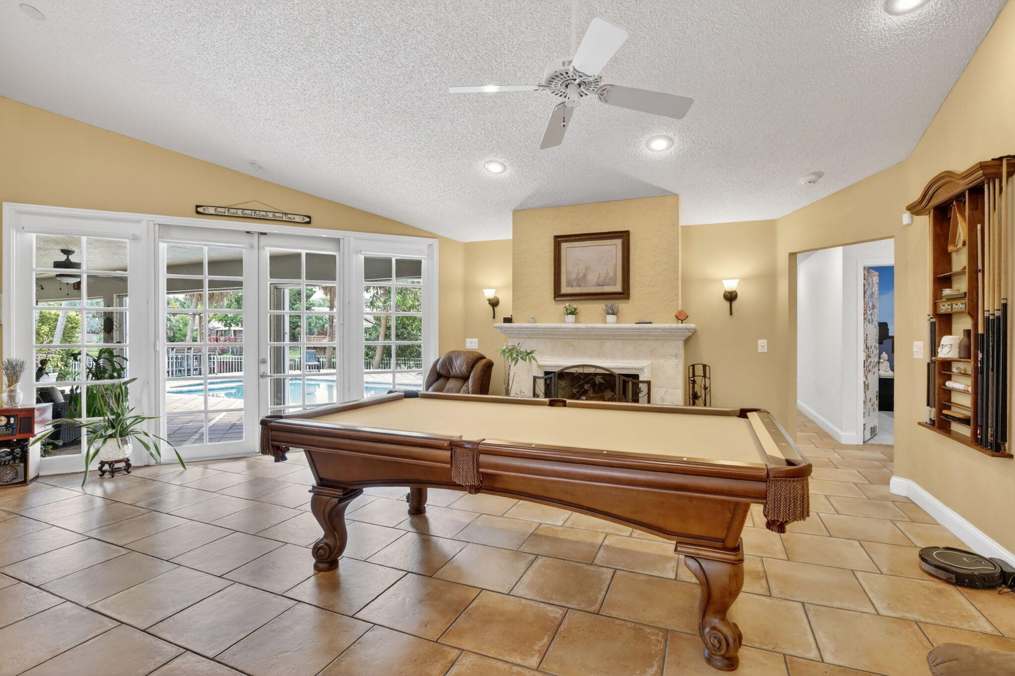 11380 Wayne Drive Property Photo 8