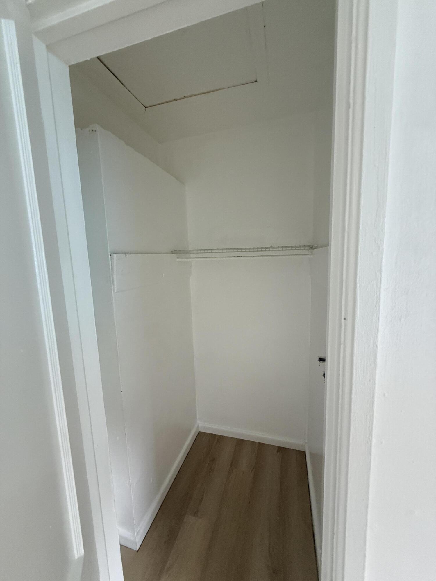 220 Walton Boulevard Unit 2 Property Photo 14