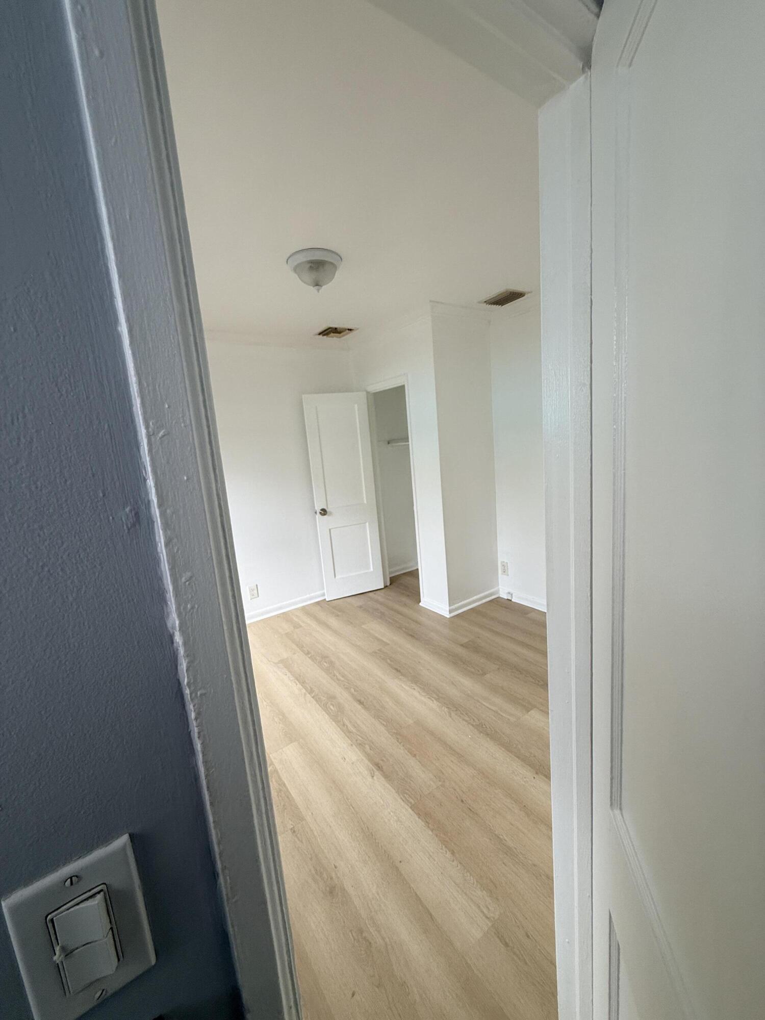 220 Walton Boulevard Unit 2 Property Photo 16