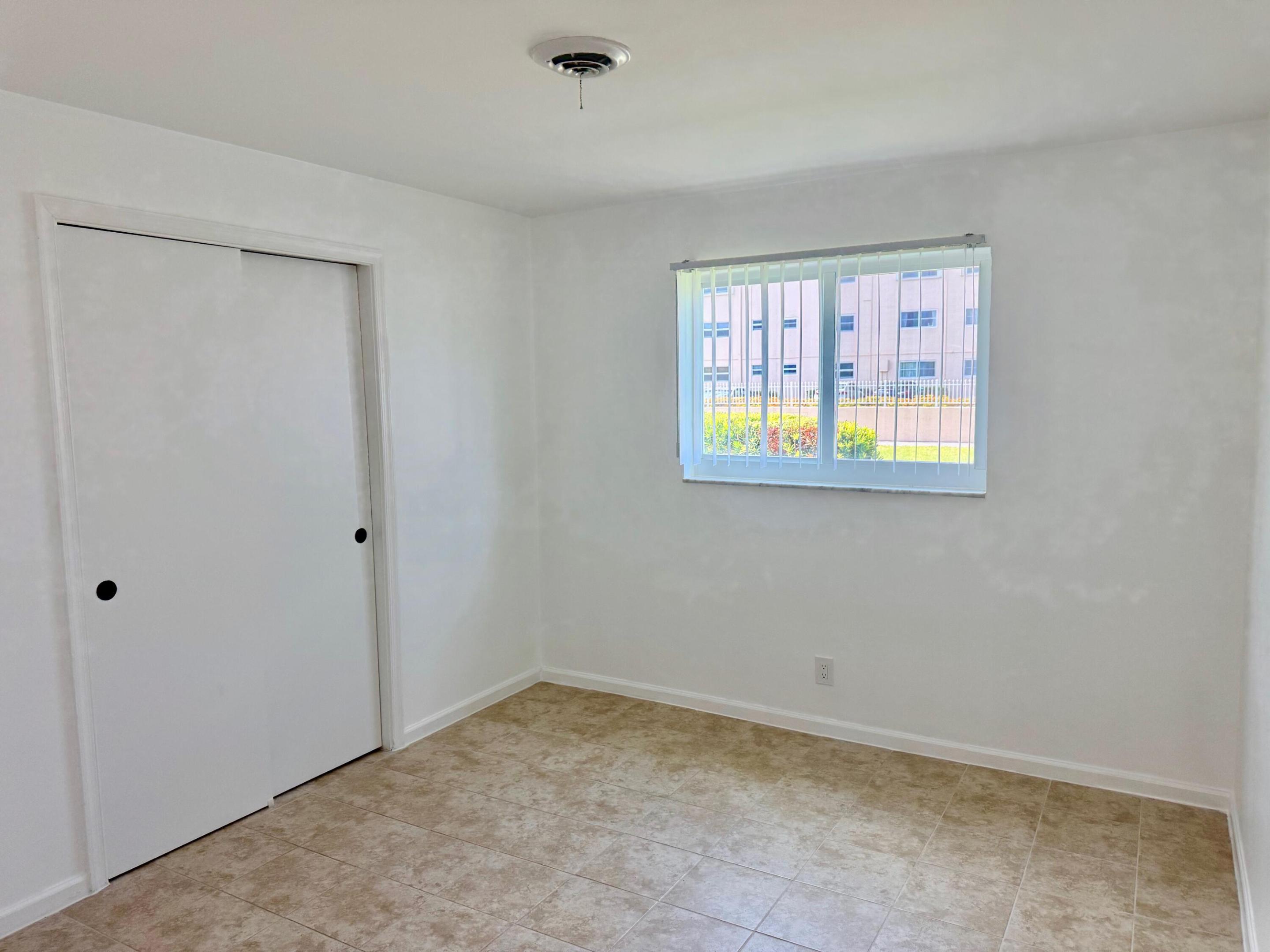 617 Se 8th Avenue Property Photo 21