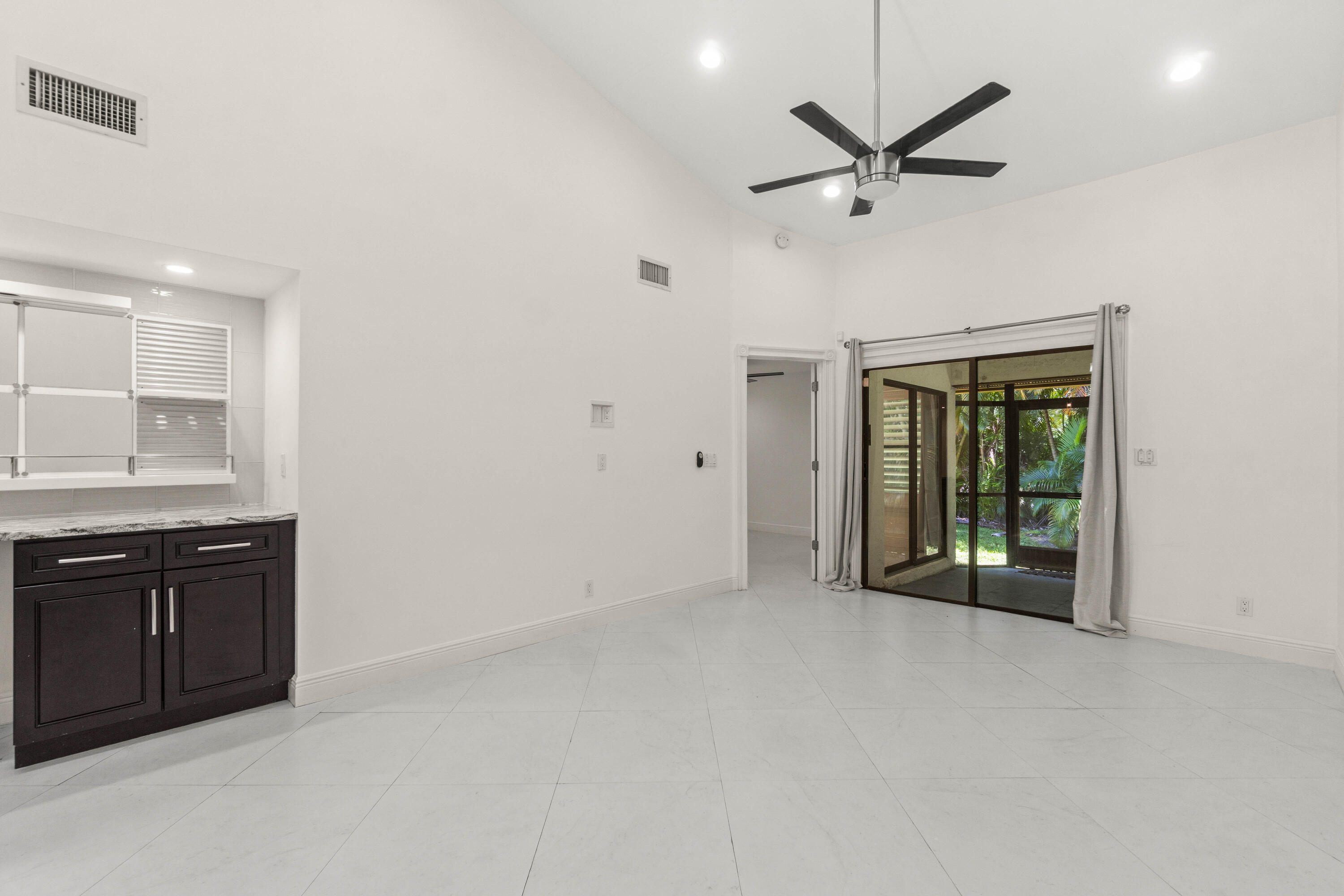 3789 Blue Ridge Road Property Photo 10
