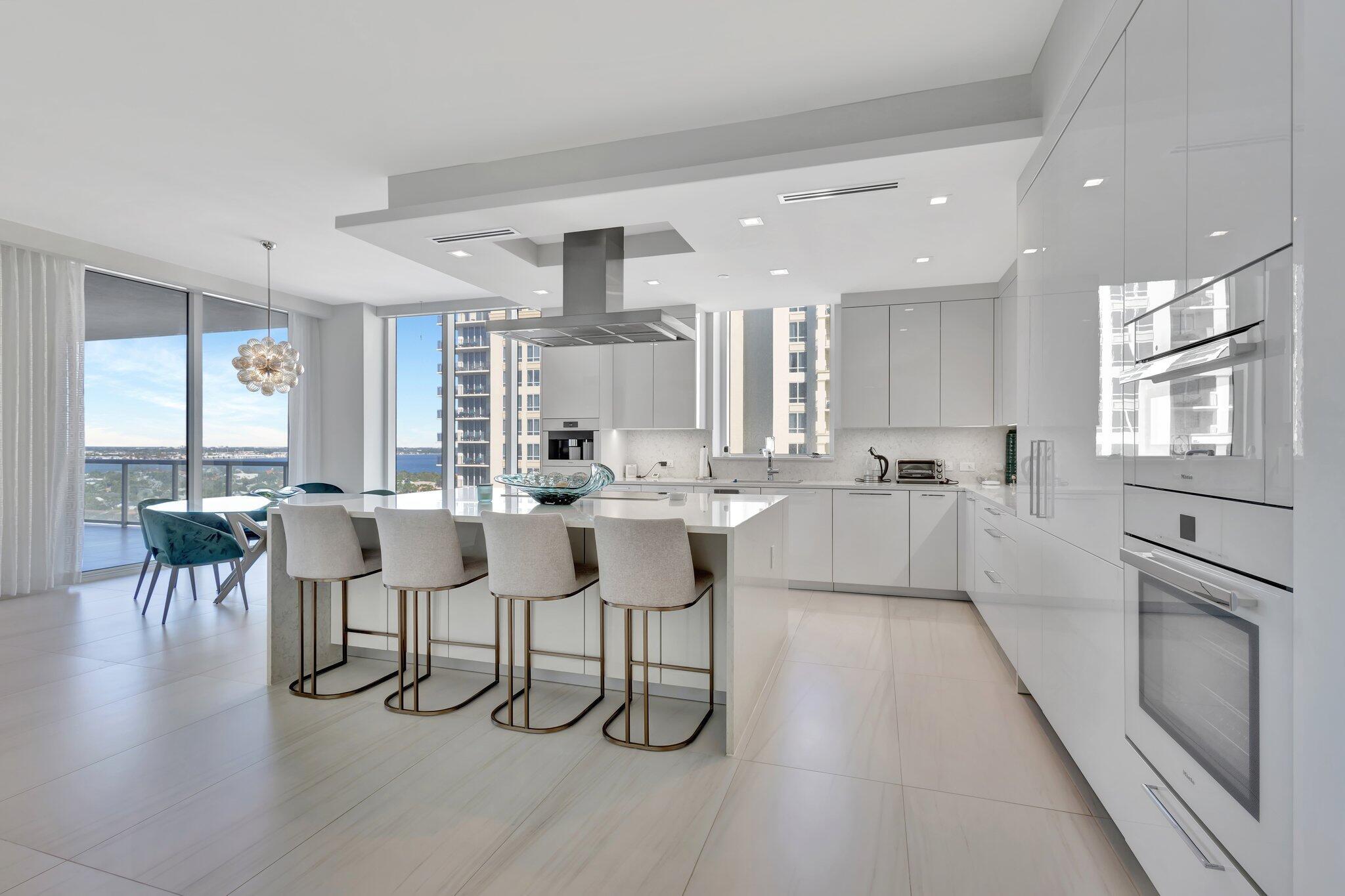 3730 N Ocean Drive 12c Property Photo 6