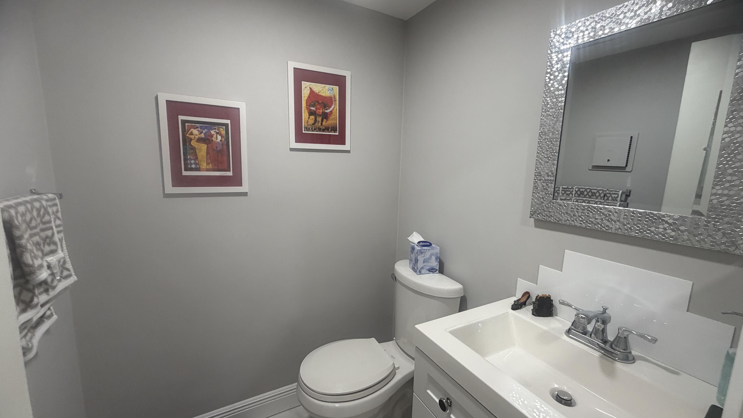 930 Normandy Property Photo 12